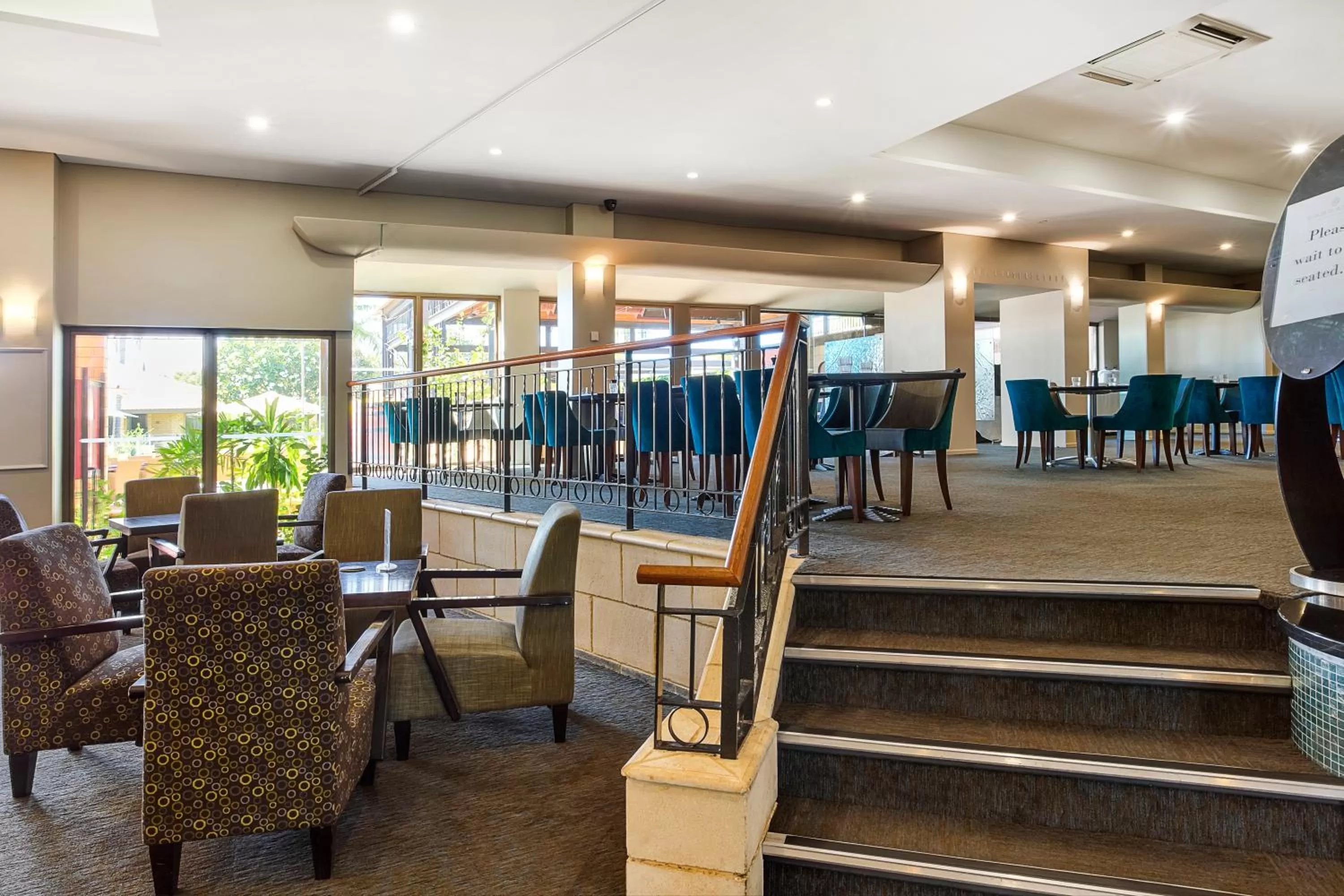 Restaurant/places to eat in Karratha International Hotel