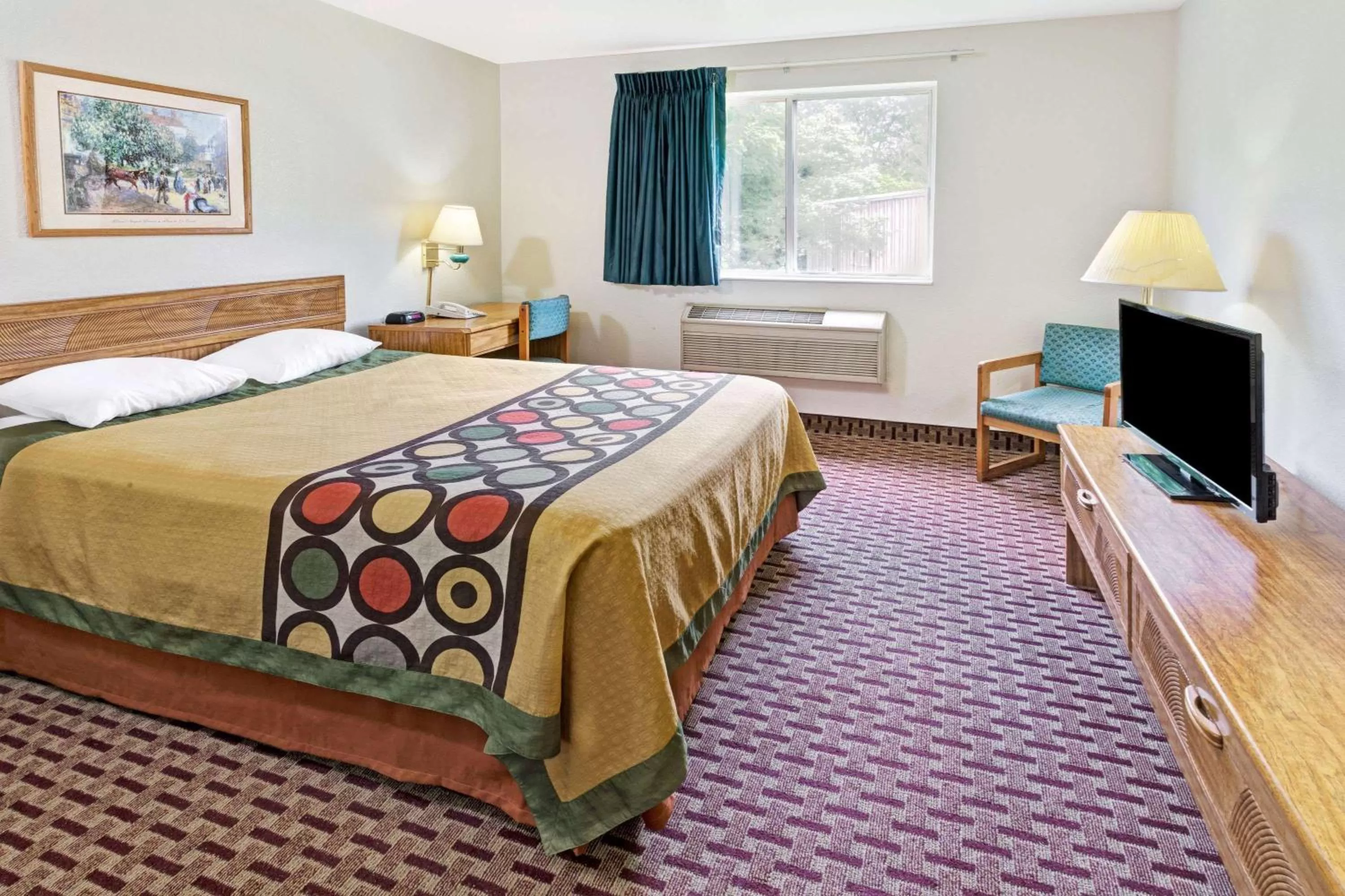 Photo of the whole room, Bed in Super 8 by Wyndham Canonsburg/Pittsburgh Area