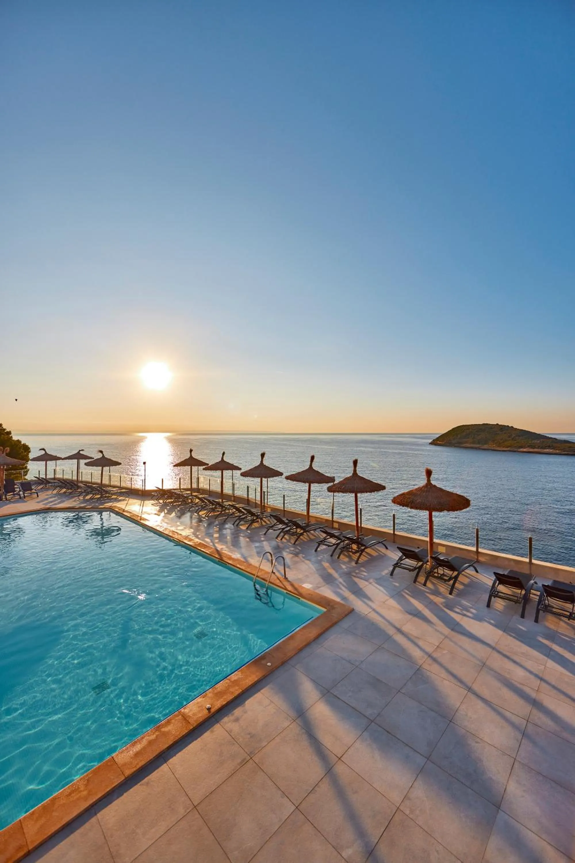 Swimming pool in Hotel Florida Magaluf - Adults Only