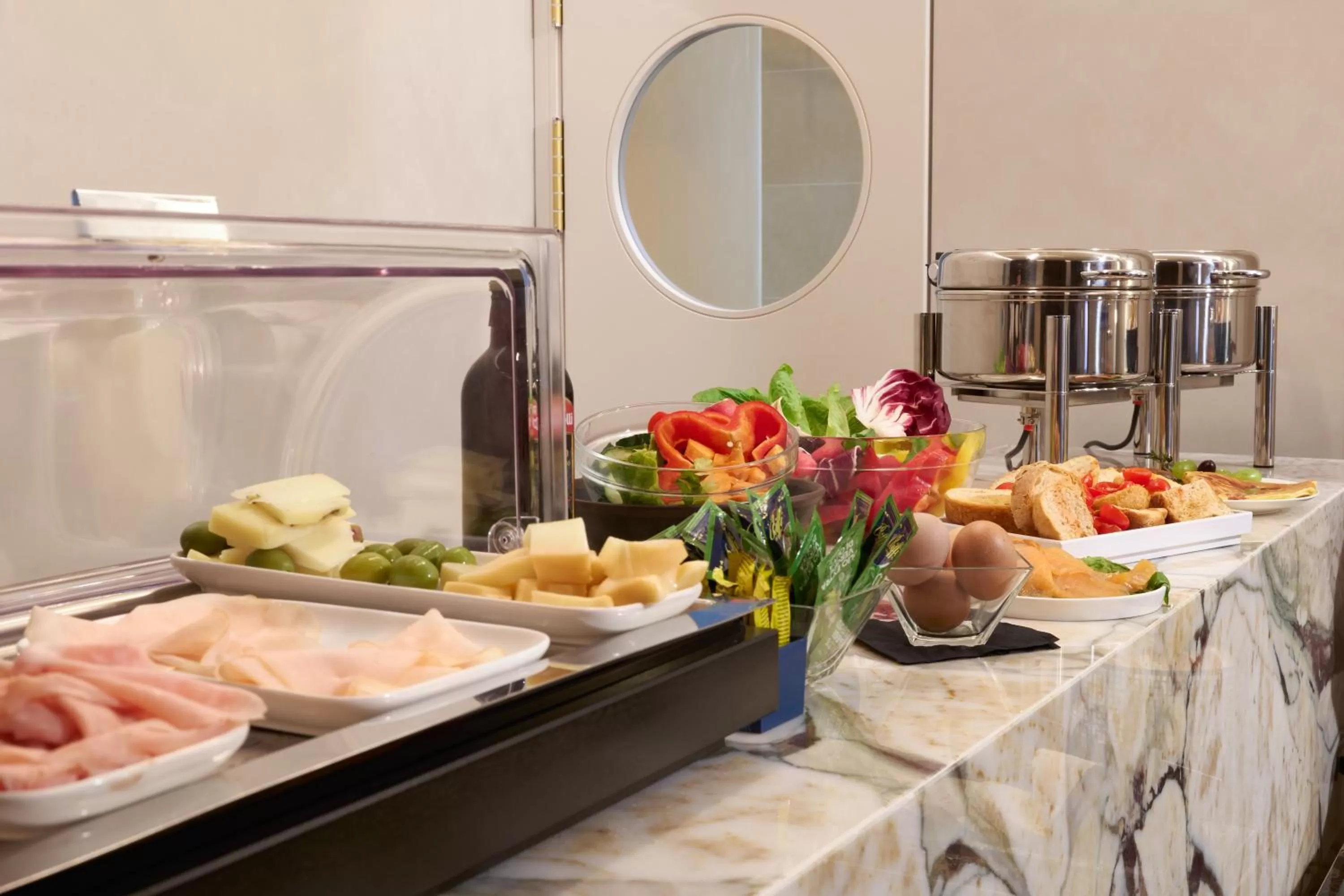 Buffet breakfast in Borghese Contemporary Hotel