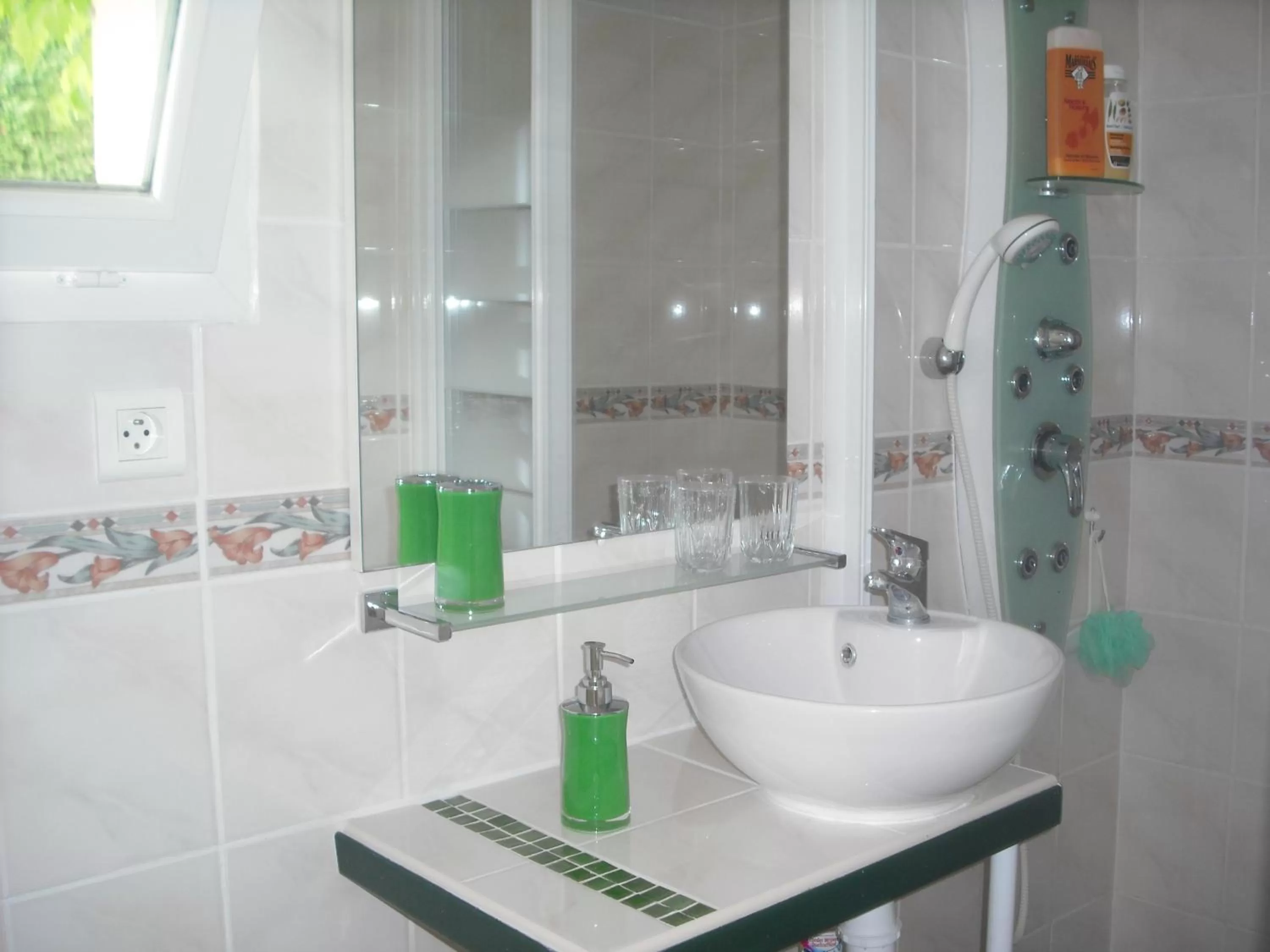 Shower in Les Tilleuls B&B