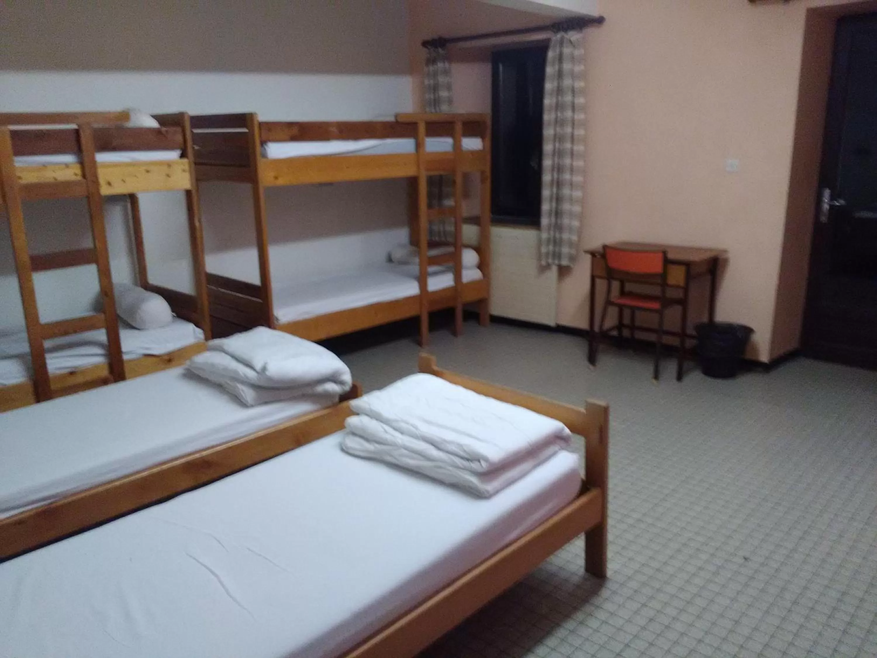 Bed in Cap Verb Guillestre