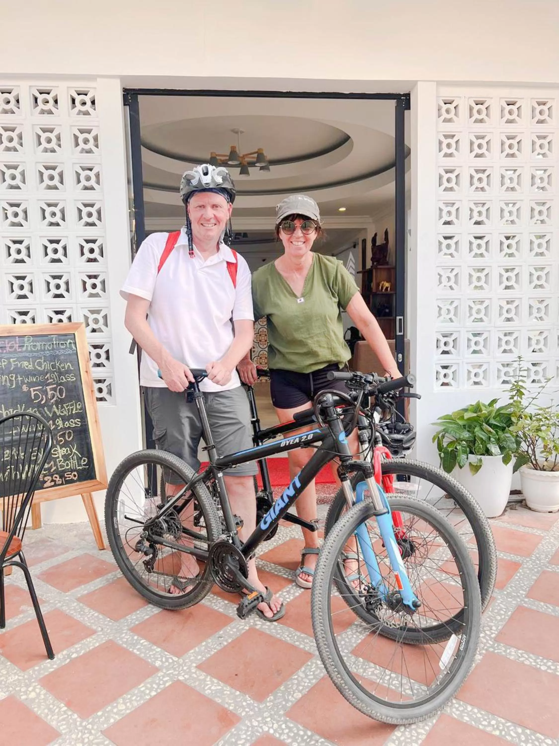 Cycling in White Corner Hotel