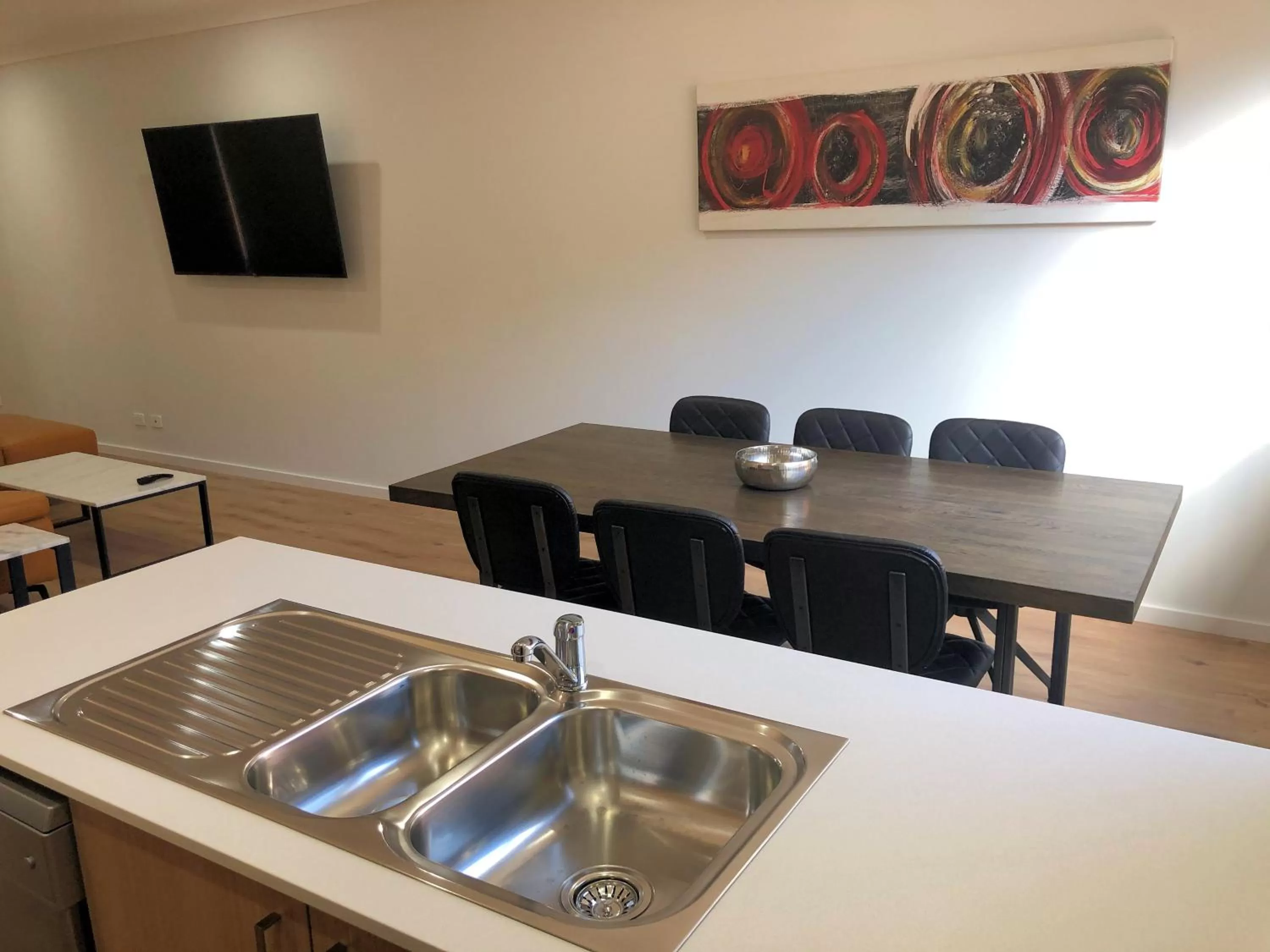 TV and multimedia, Kitchen/Kitchenette in The Grounds at Callaghan