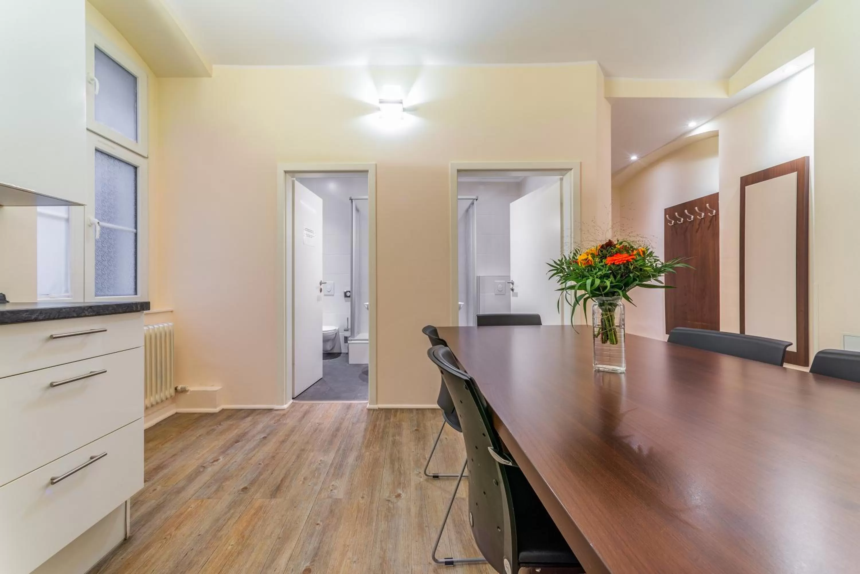 Kitchen or kitchenette in Upper Room Hotel Kurfürstendamm