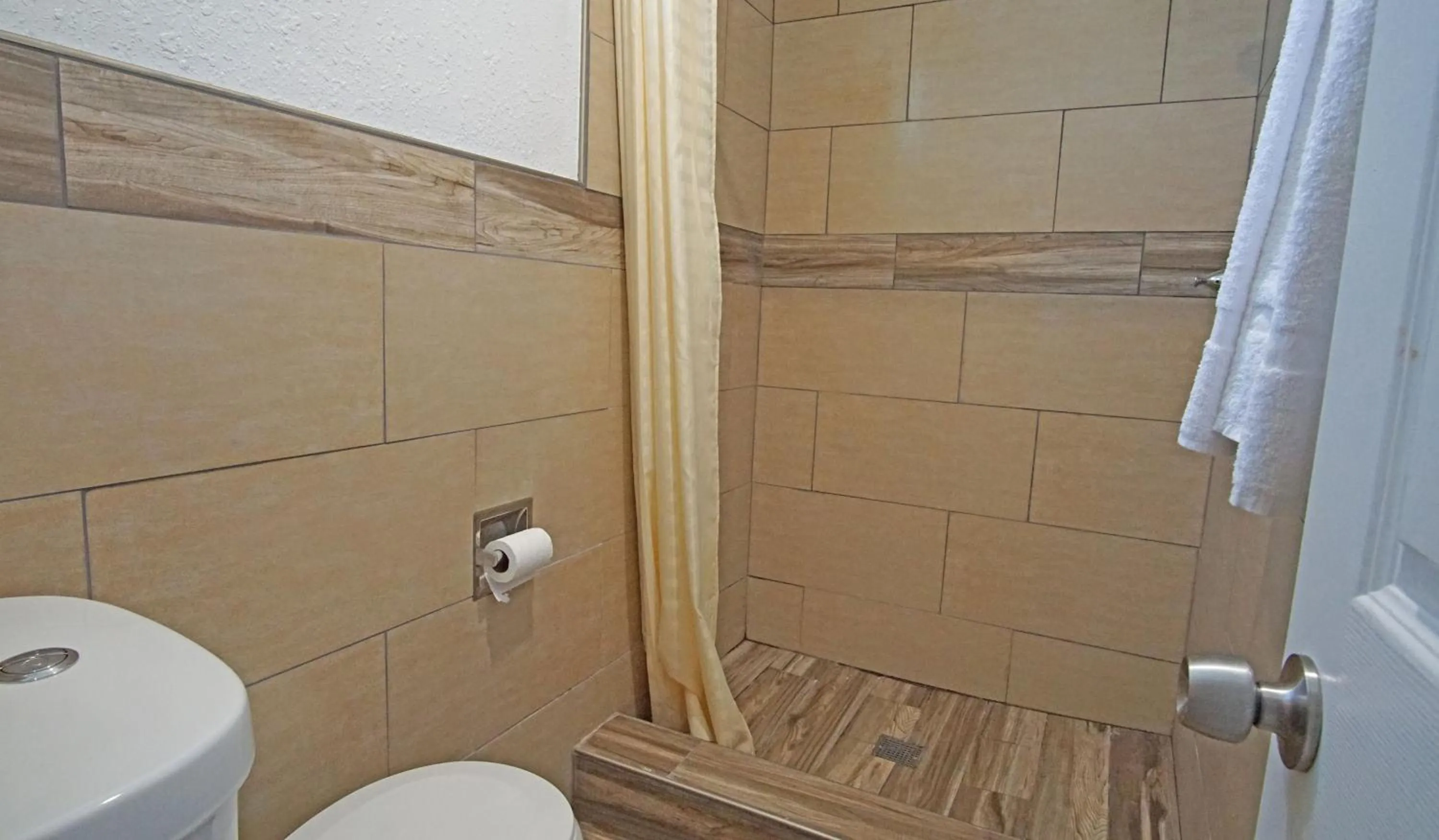 Rosa Bell Motel - Los Angeles