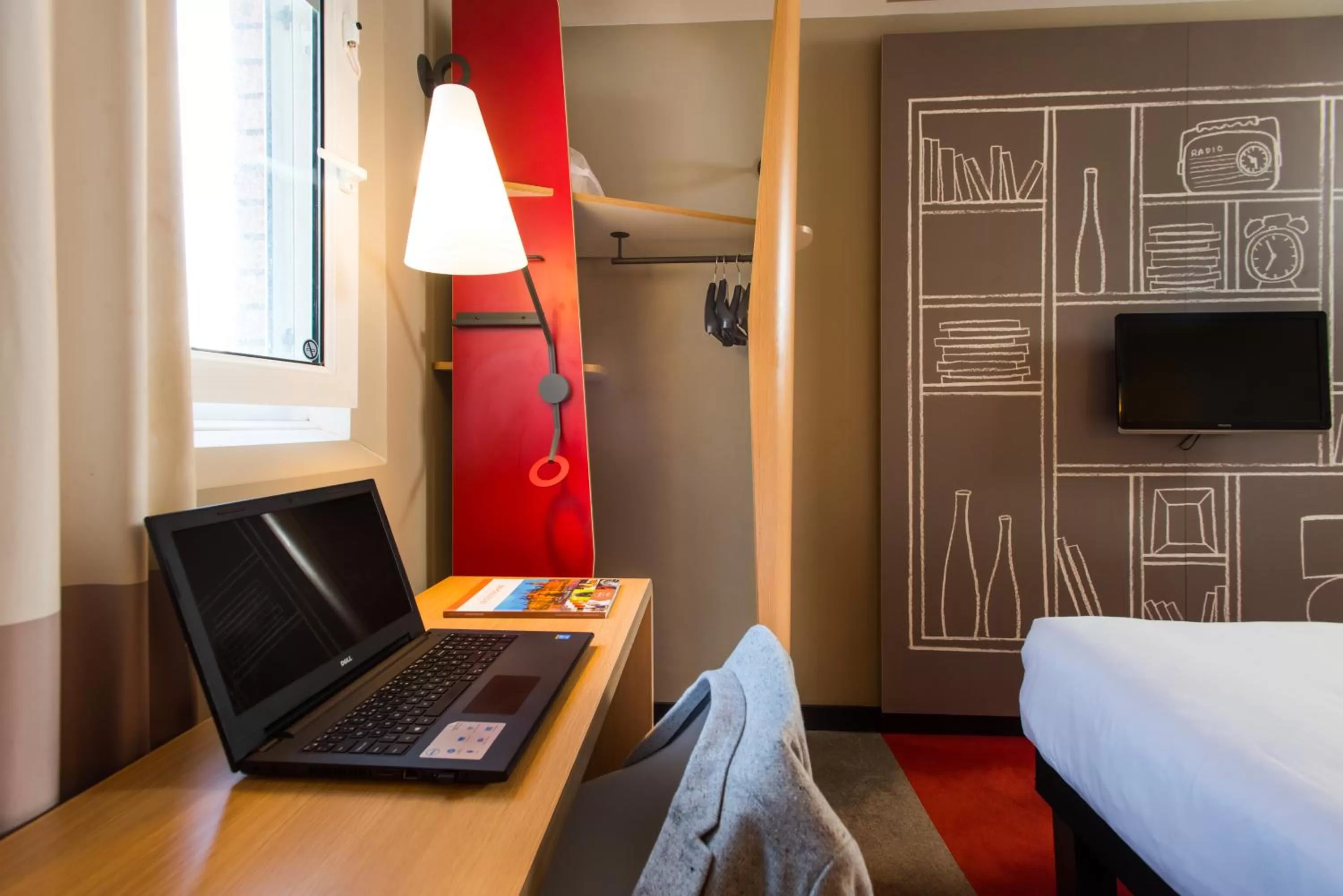 Area and facilities, Bed in Ibis Sheffield City