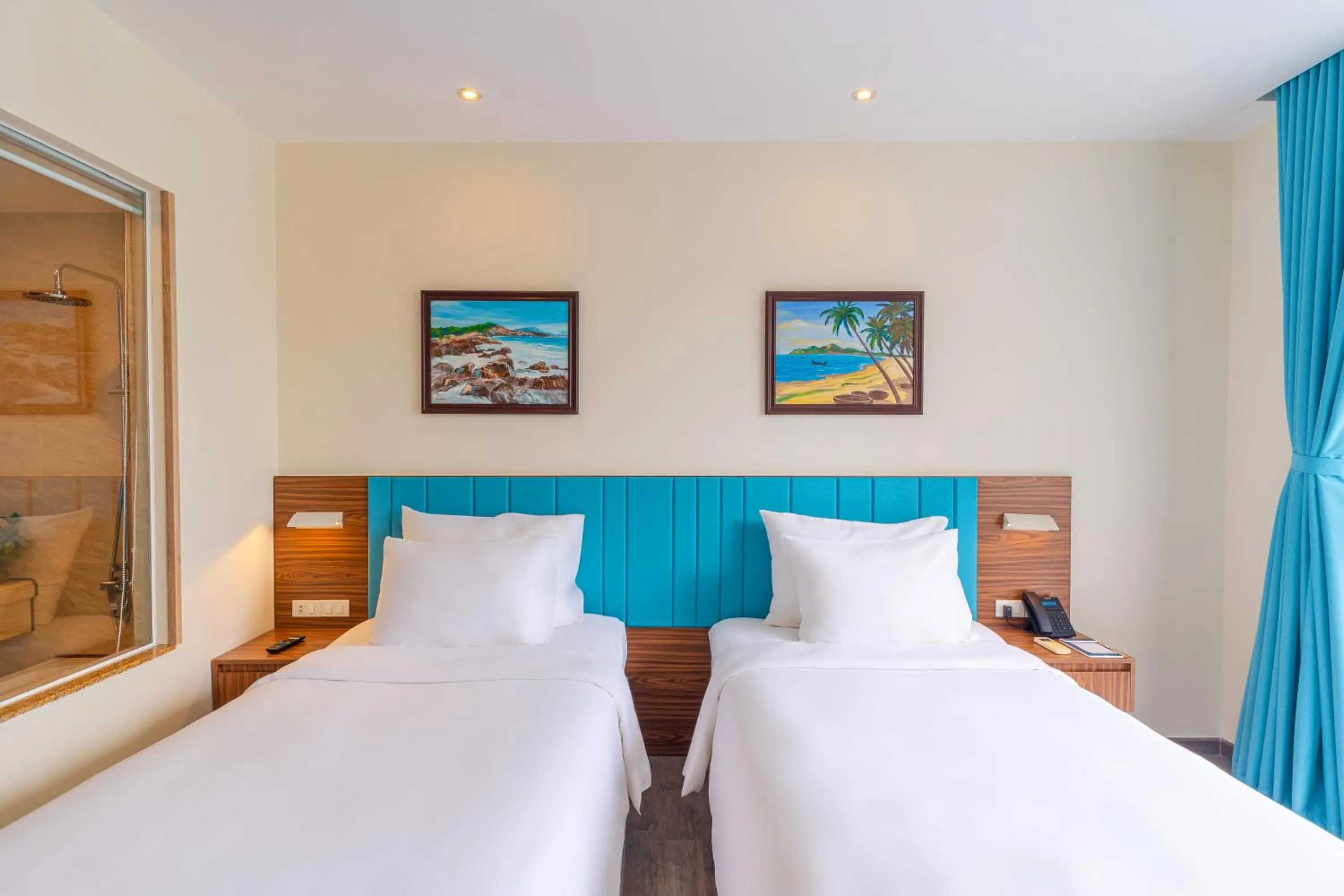 Bed in Sala Tuy Hoa Beach Hotel