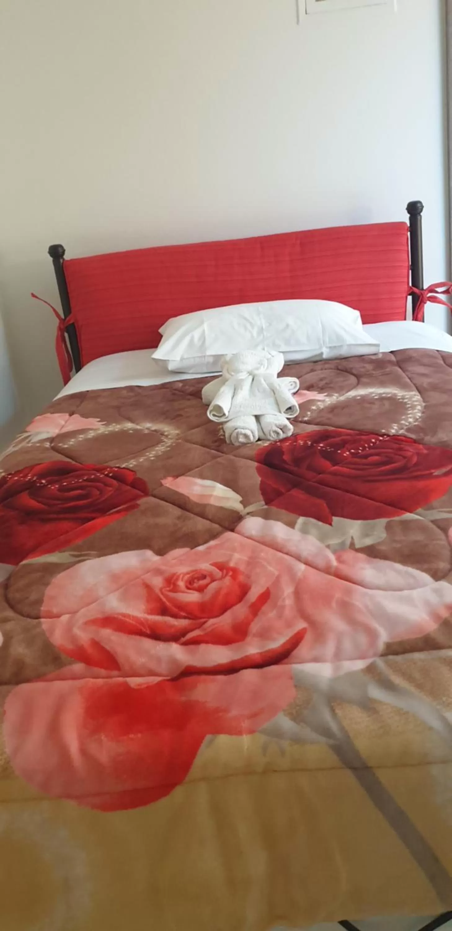 Bed in Alexia's Apartments