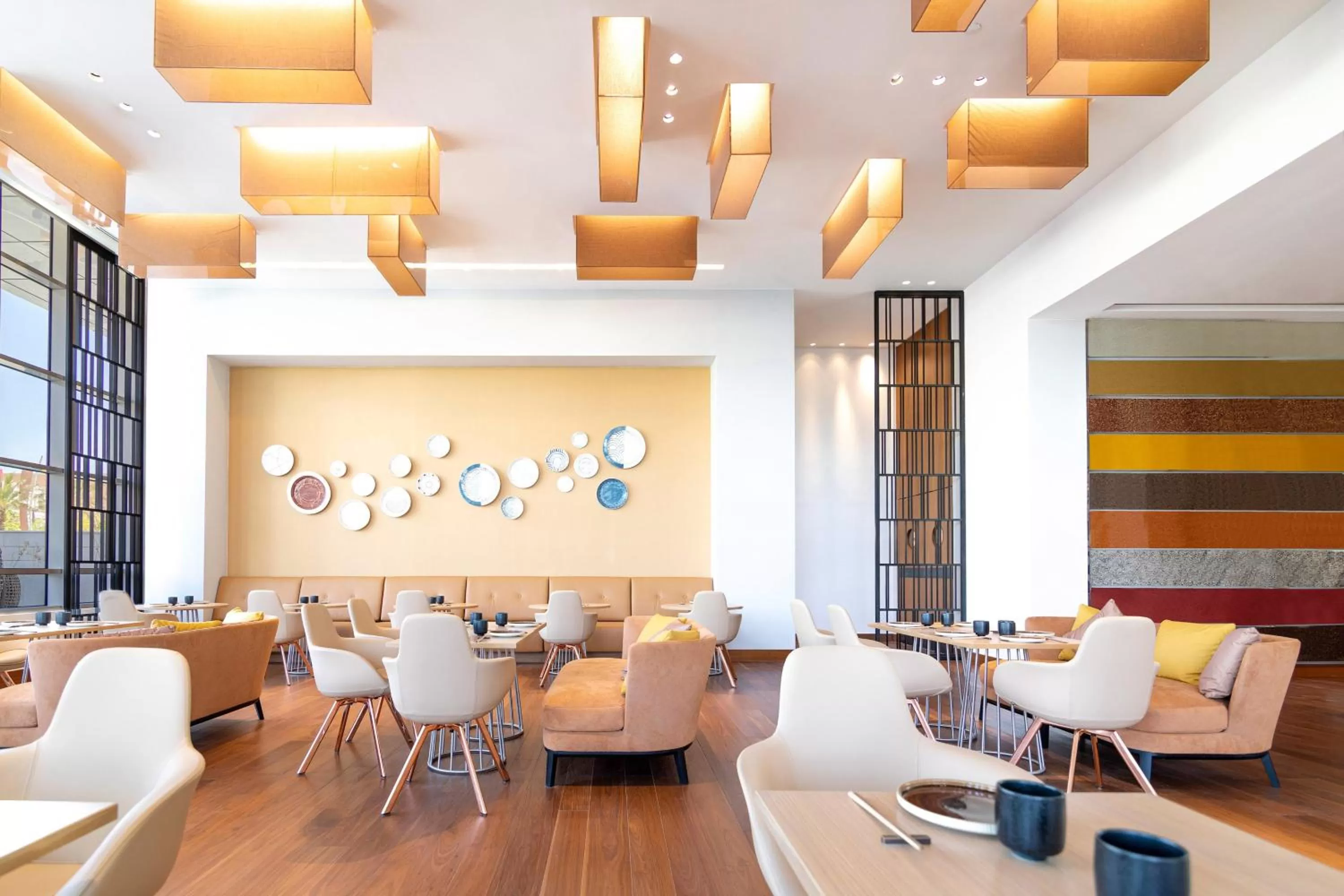 Restaurant/places to eat in Le Meridien Riyadh