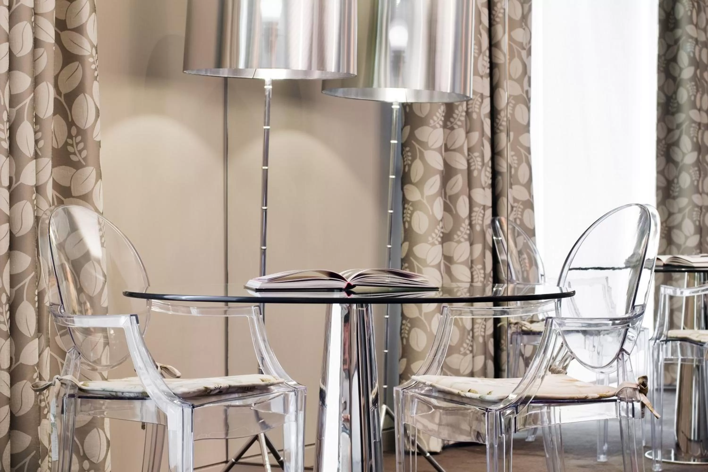 Balcony/Terrace in The Olsen Melbourne Art Series