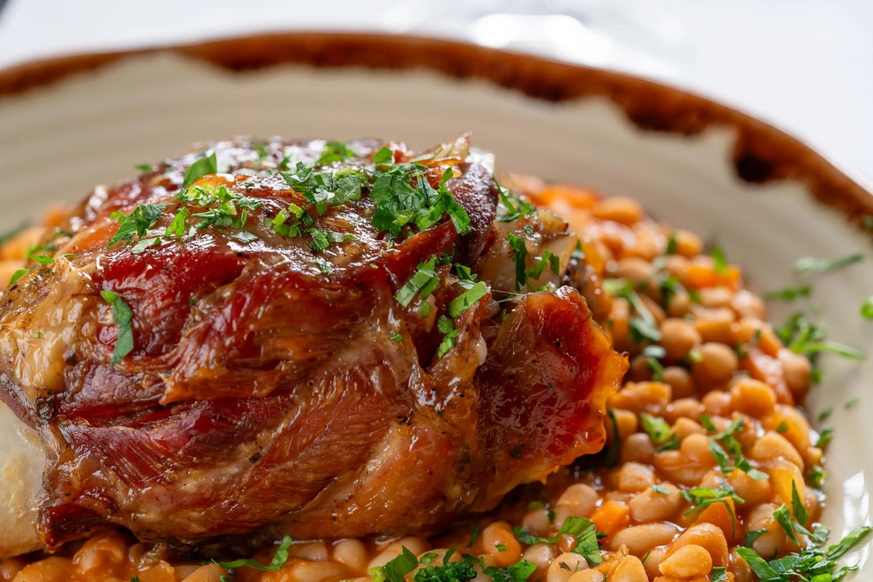 Restaurant/places to eat in Europa Royale Bucharest