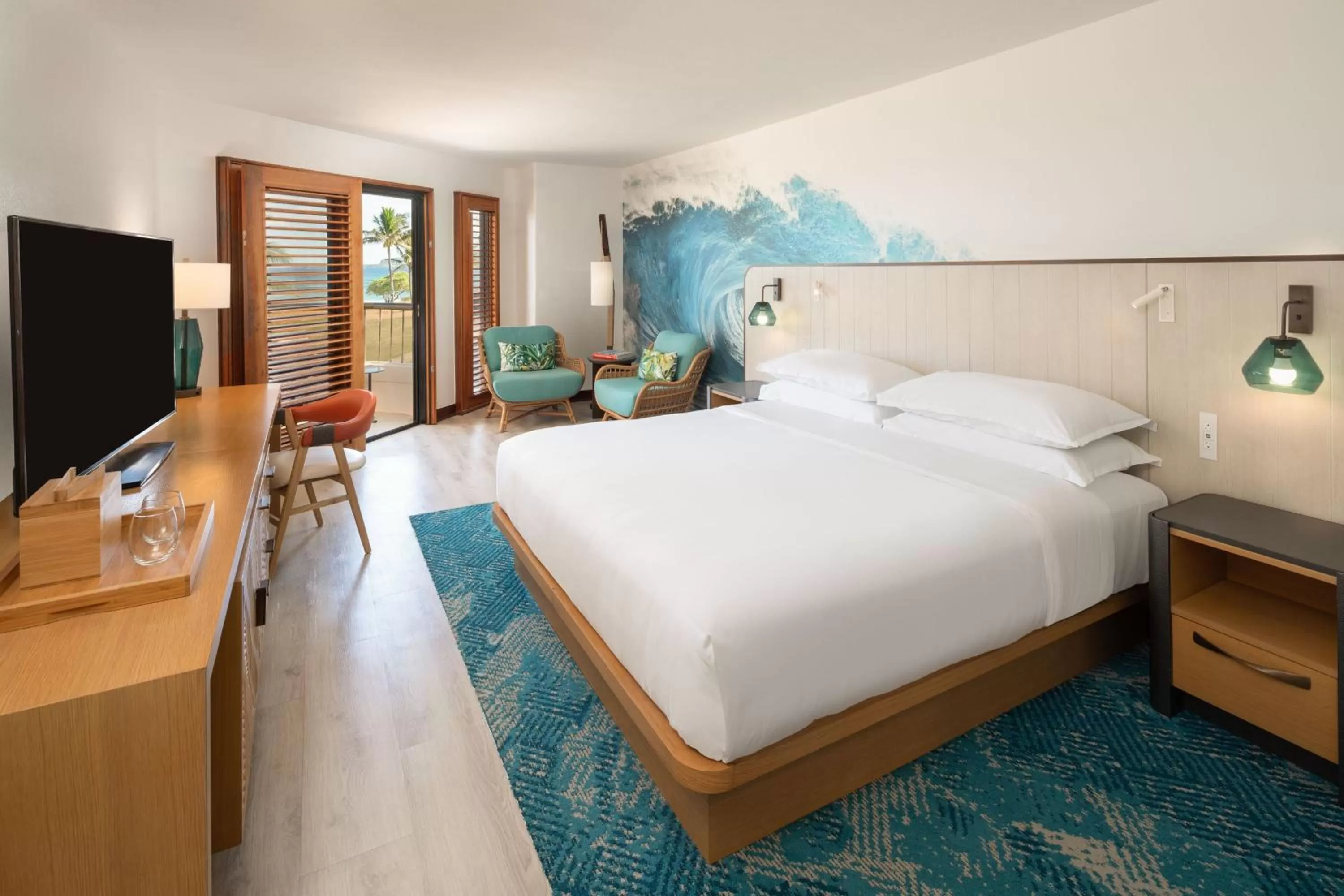 Photo of the whole room, Bed in Sheraton Kauai Coconut Beach Resort