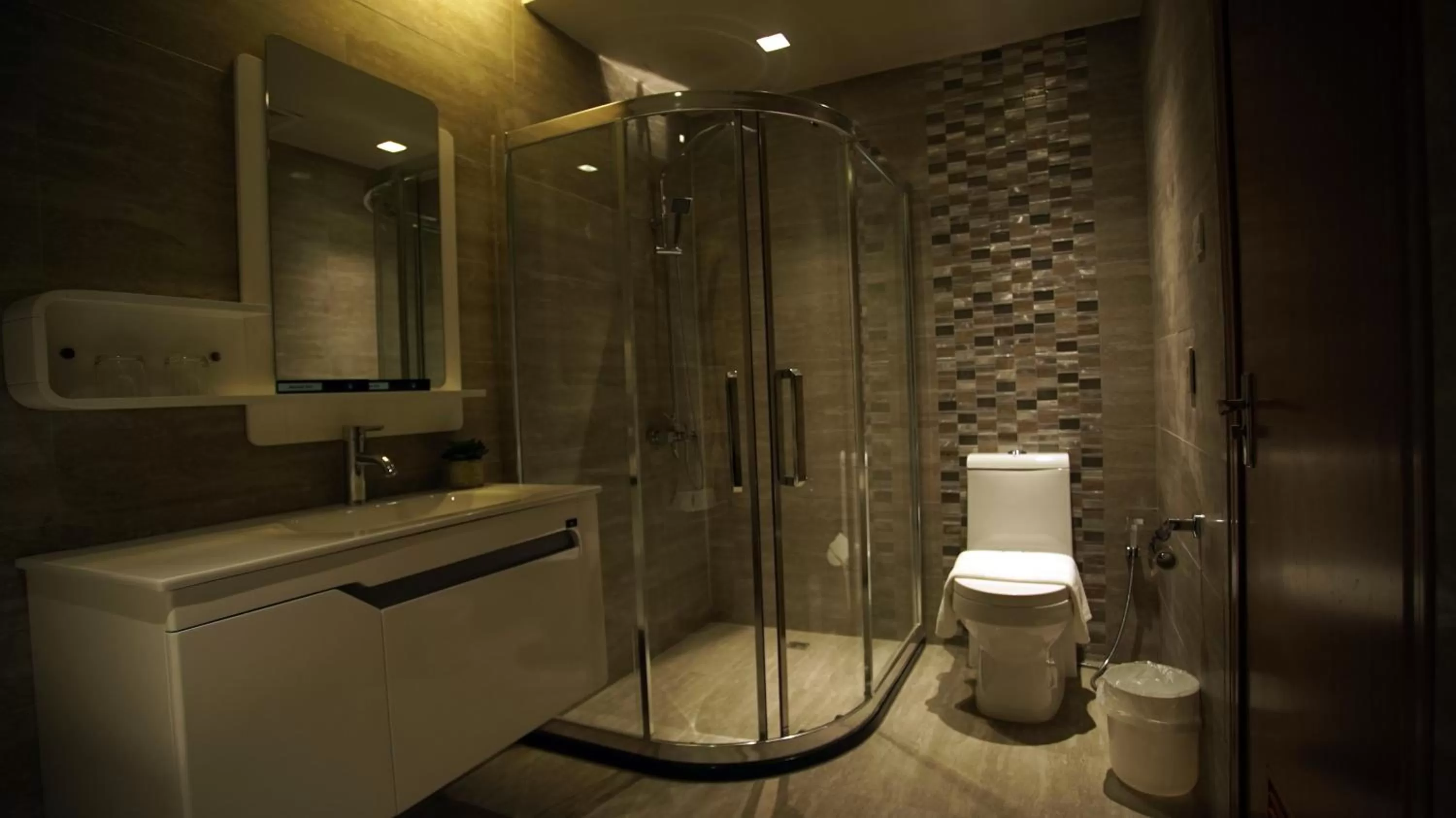Bathroom in Watergate Boutique Hotel