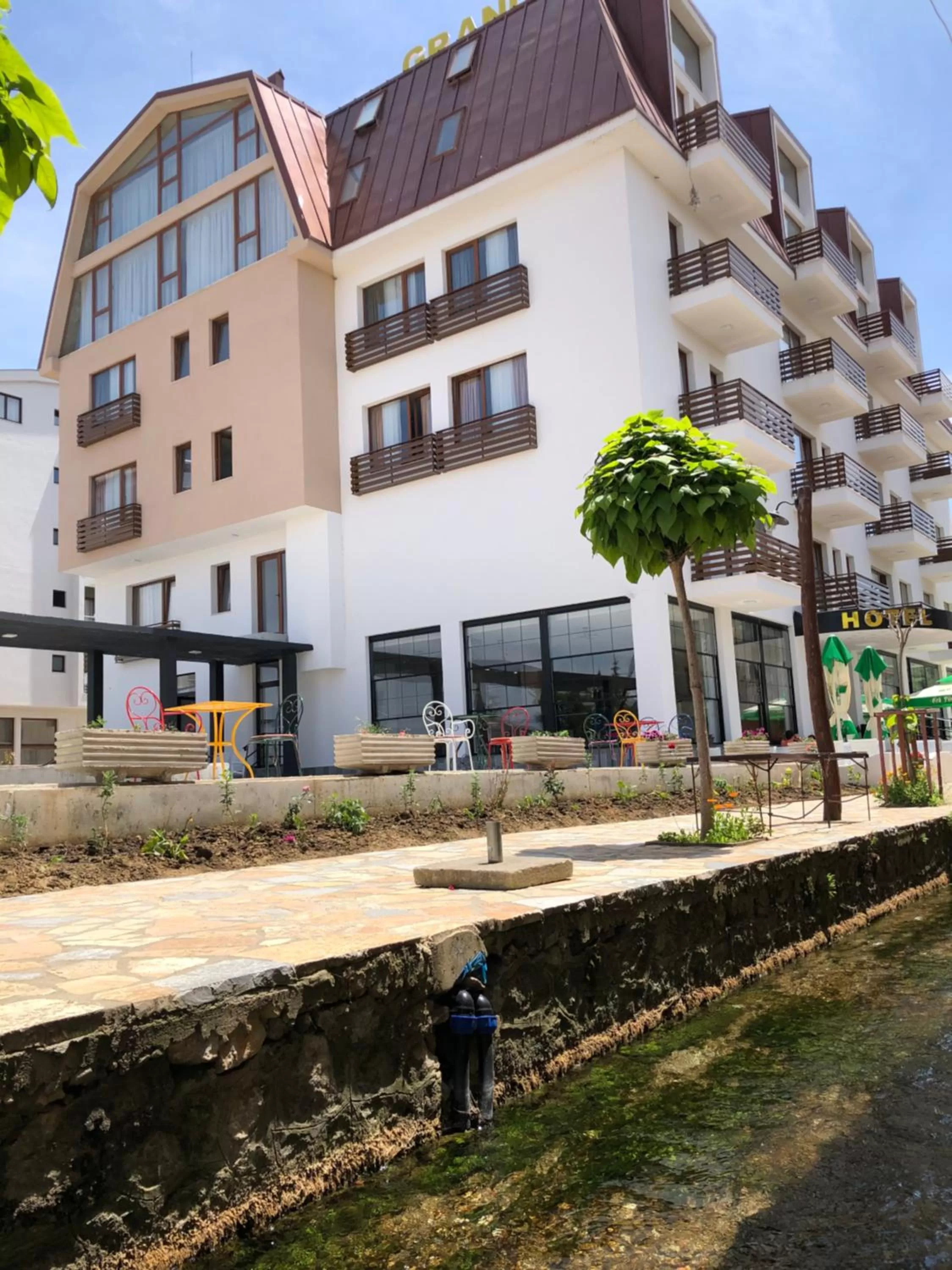 Property Building in Grand Hotel Pogradec