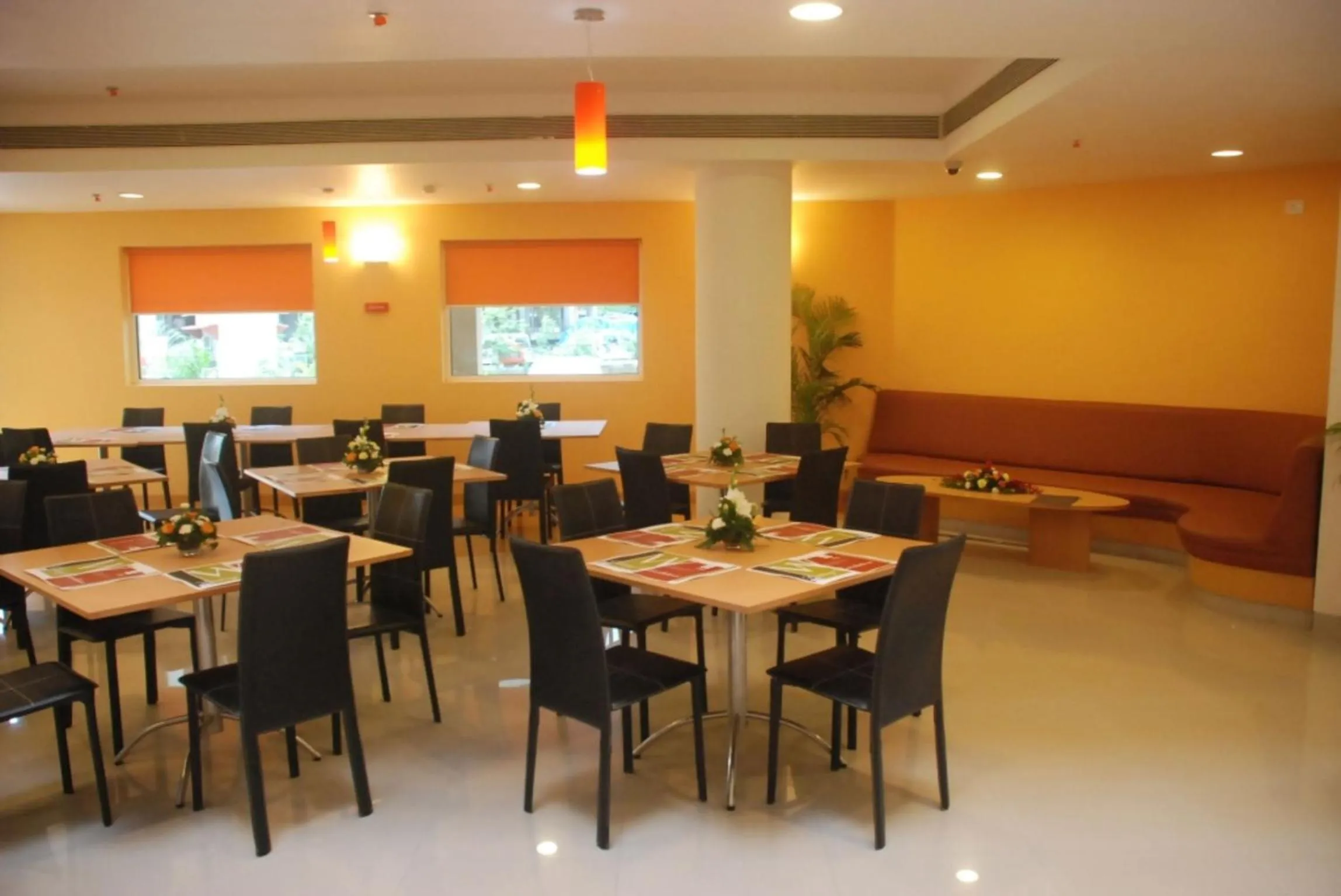 Restaurant/places to eat in Ginger Nashik