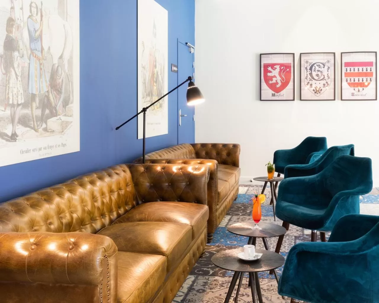 Lounge or bar in SOWELL HOTELS Les Chevaliers