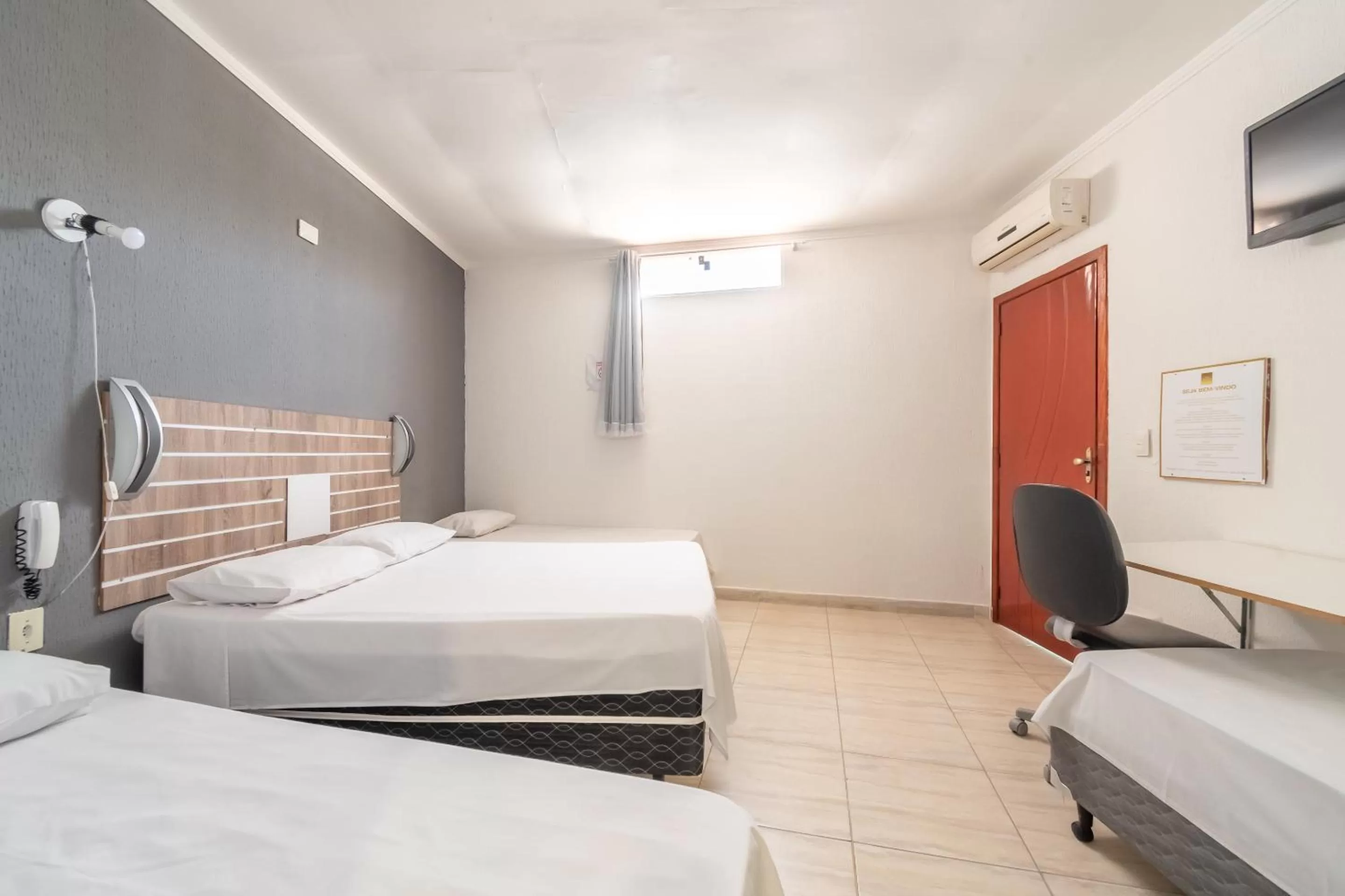 Bedroom in Hotel Campolim