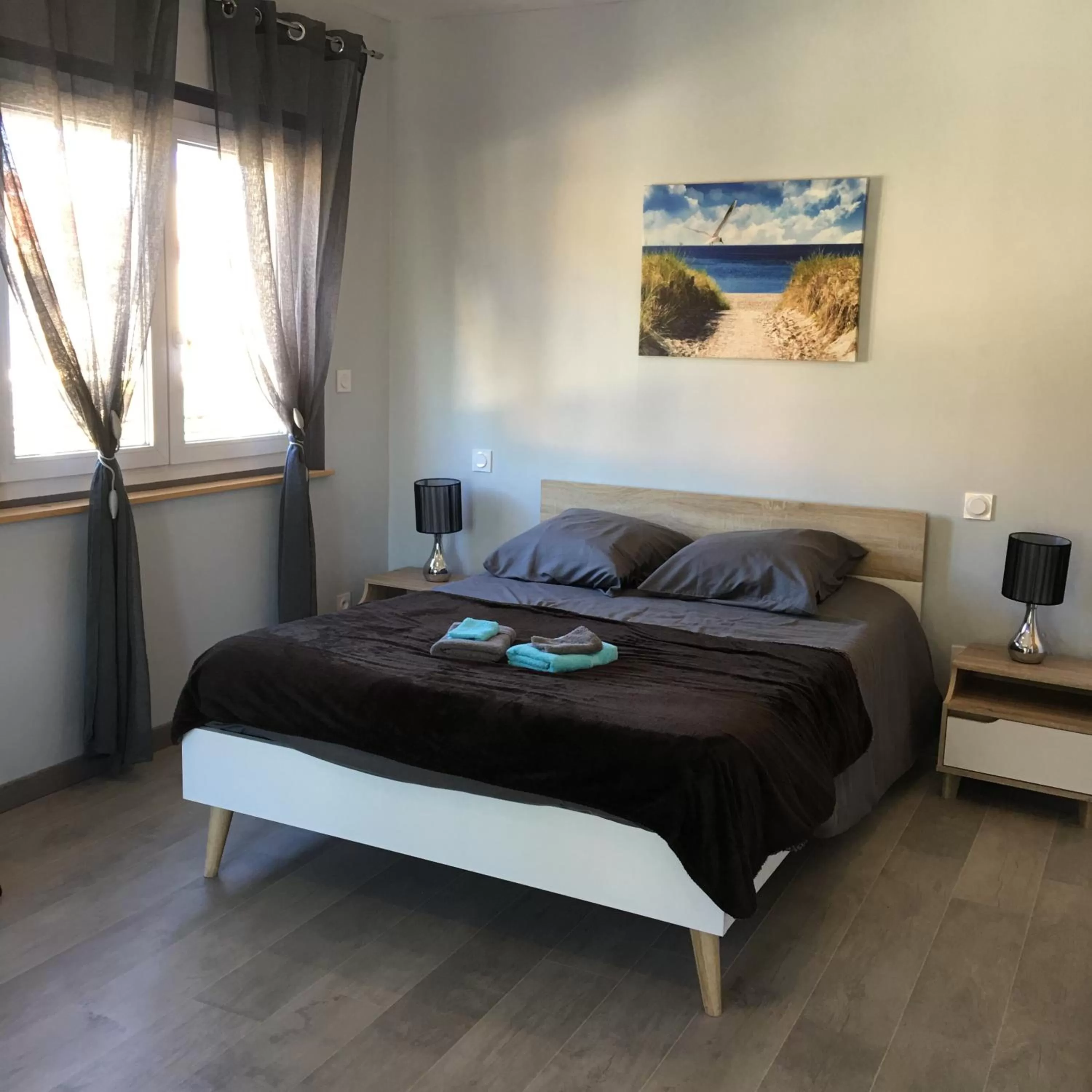 Bed in Happy House St Cyp