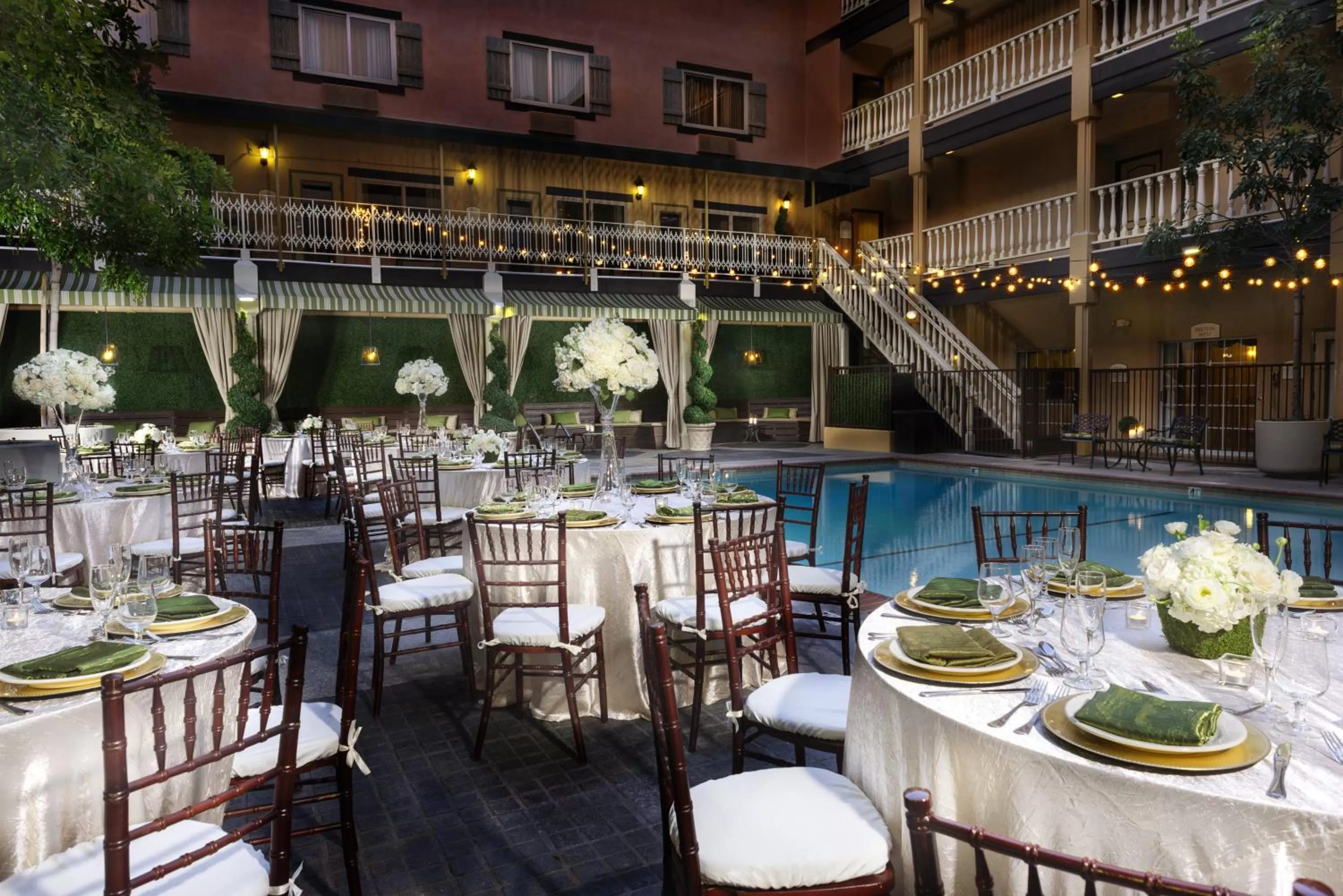 Banquet/Function facilities in Ayres Hotel Costa Mesa Newport Beach