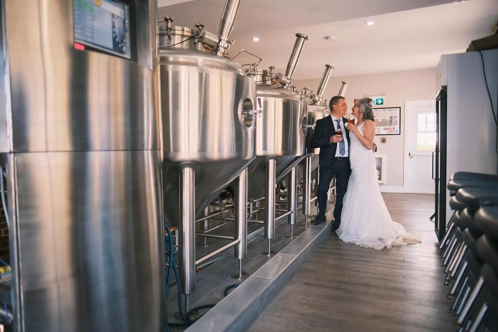 Lounge or bar in Bumblebee Bight Inn