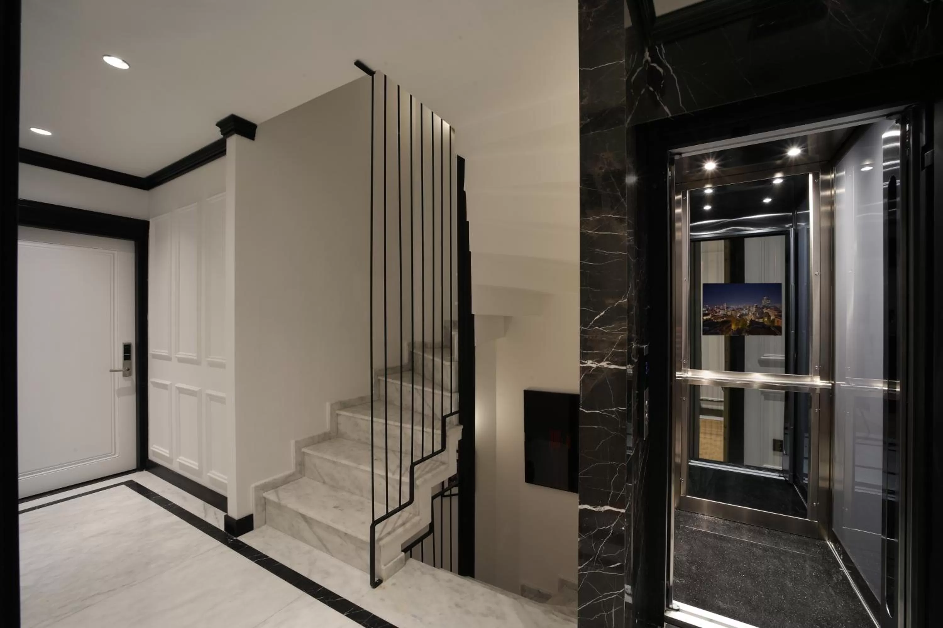 Decorative detail in The Trinity Hotel Taksim - Special Category