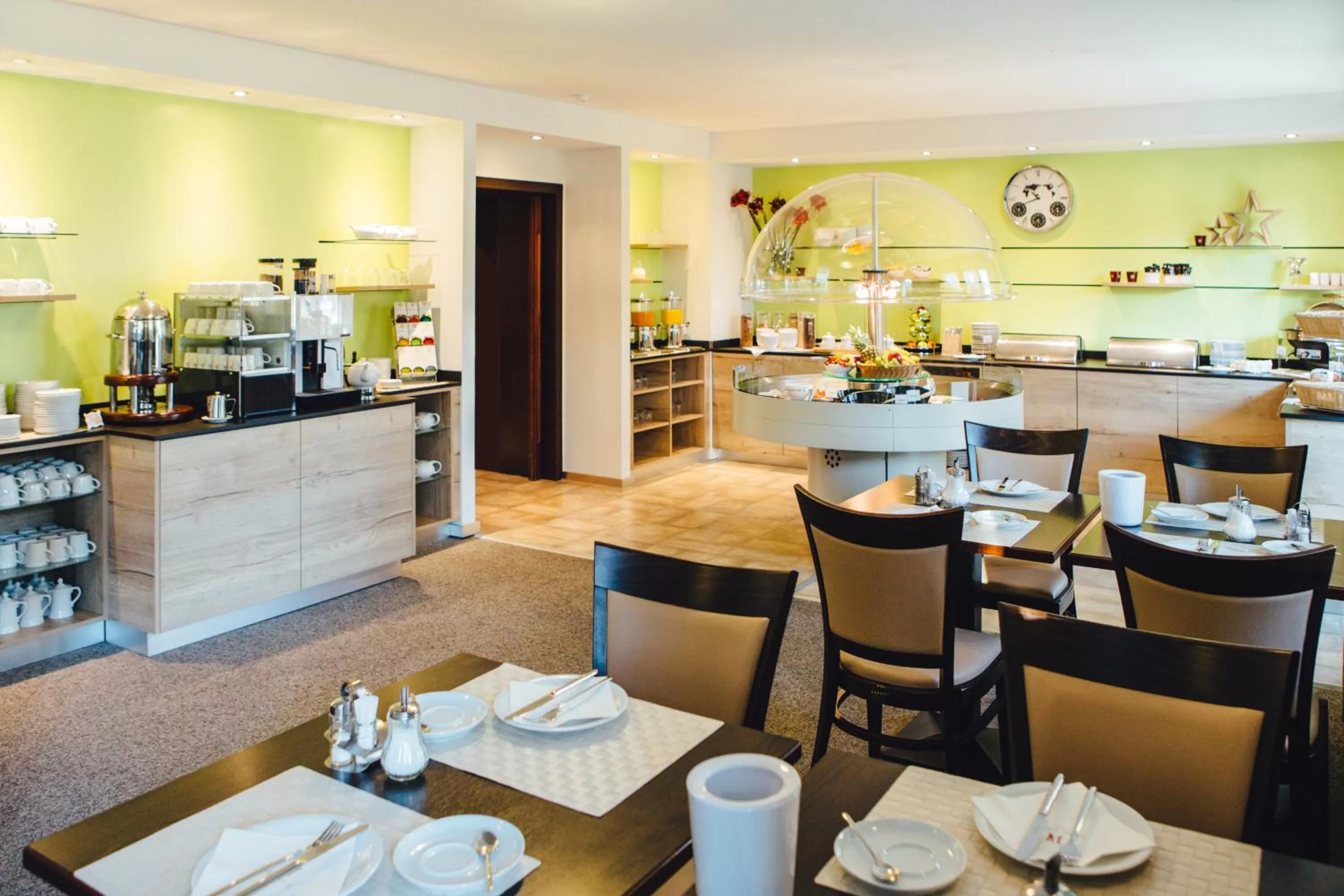 Restaurant/places to eat in Hotel Astoria Bonn