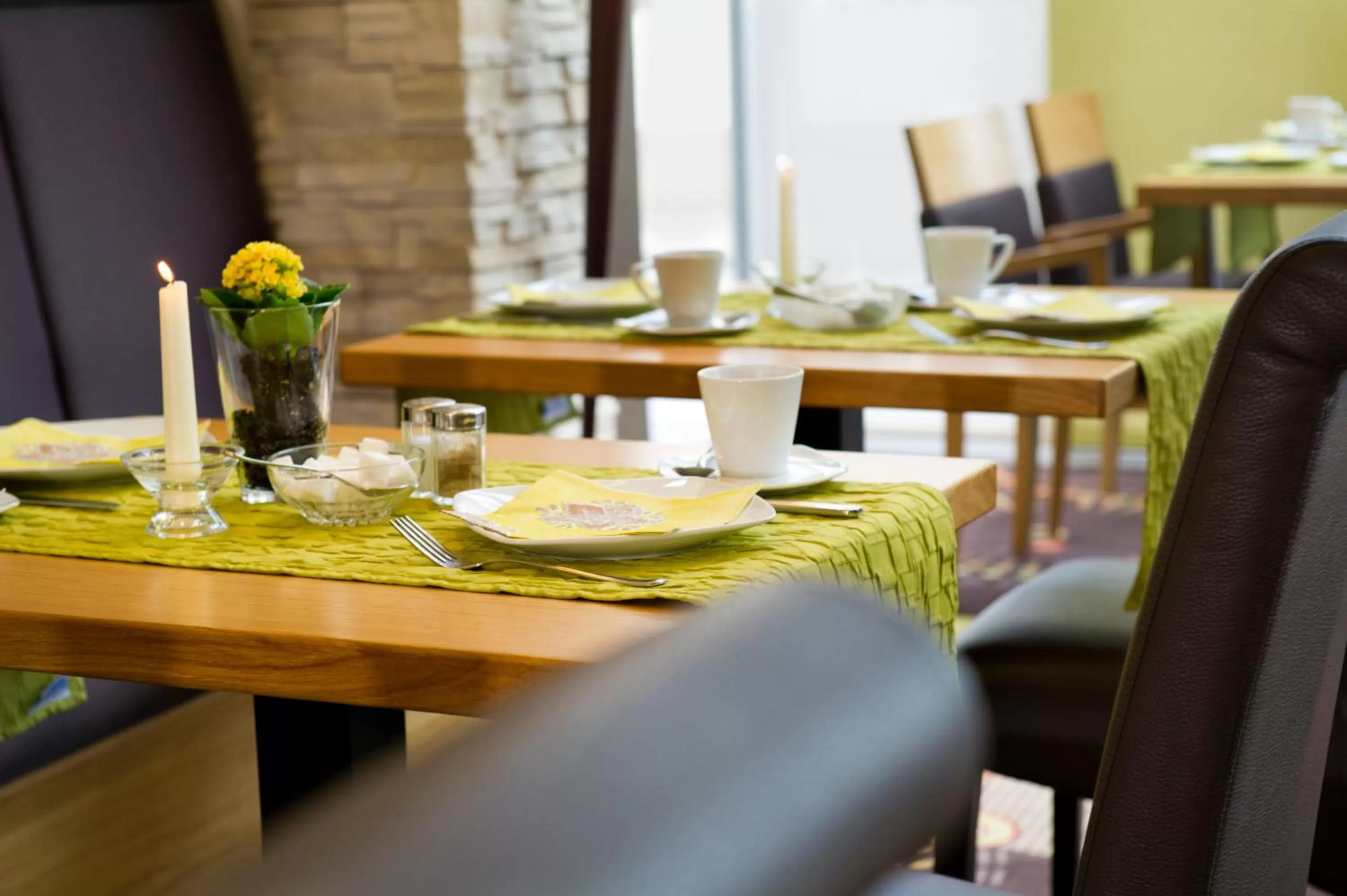 Restaurant/places to eat in Hotel Storck