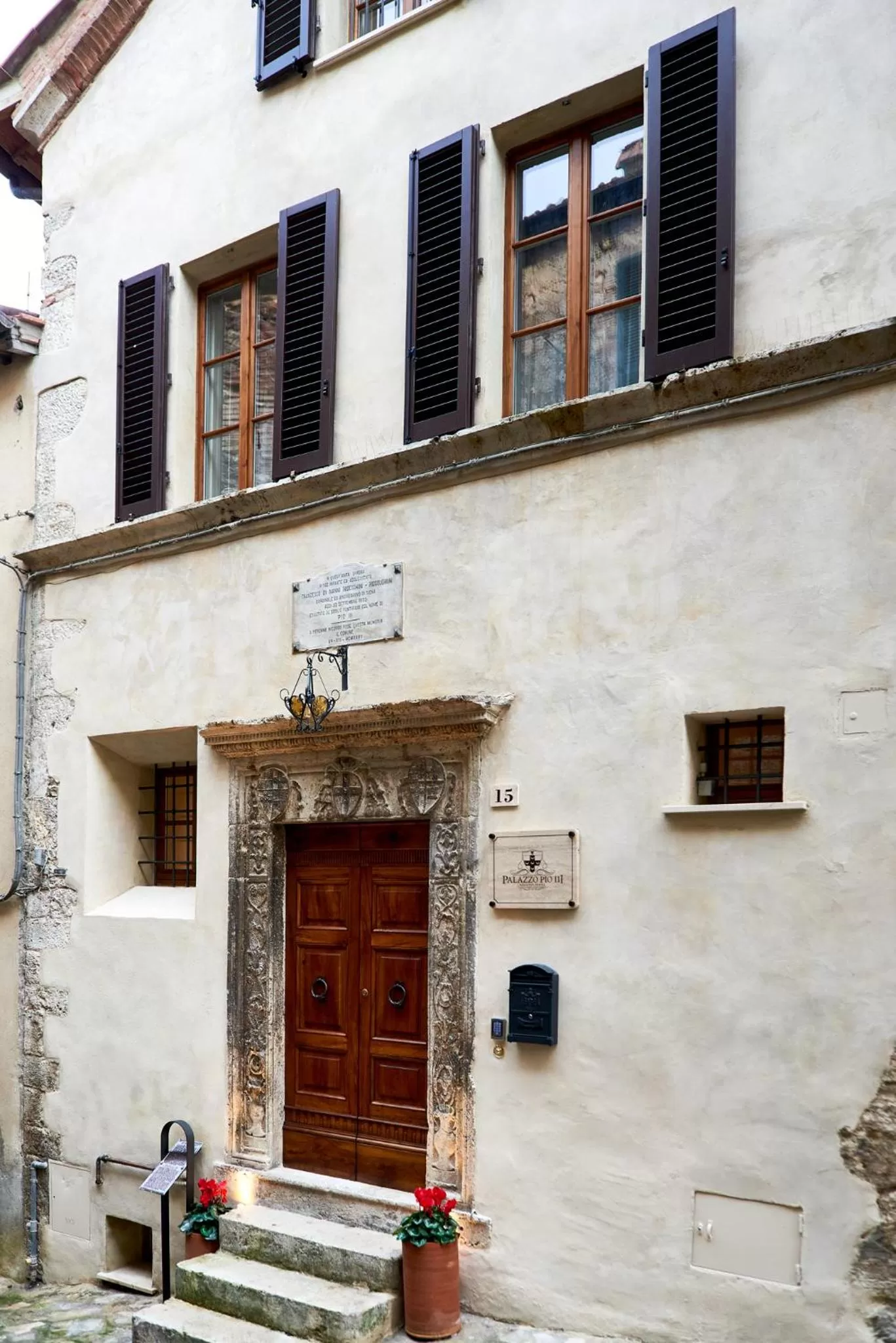 Property building in Palazzo Pio III - Residenza d'epoca