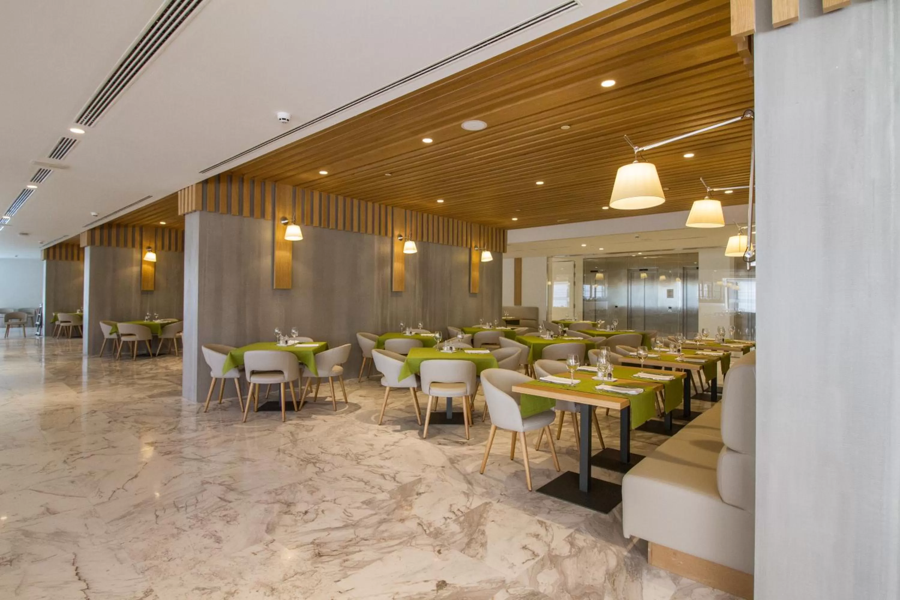 Restaurant/places to eat in ESTIMAR Calpe Suitopia