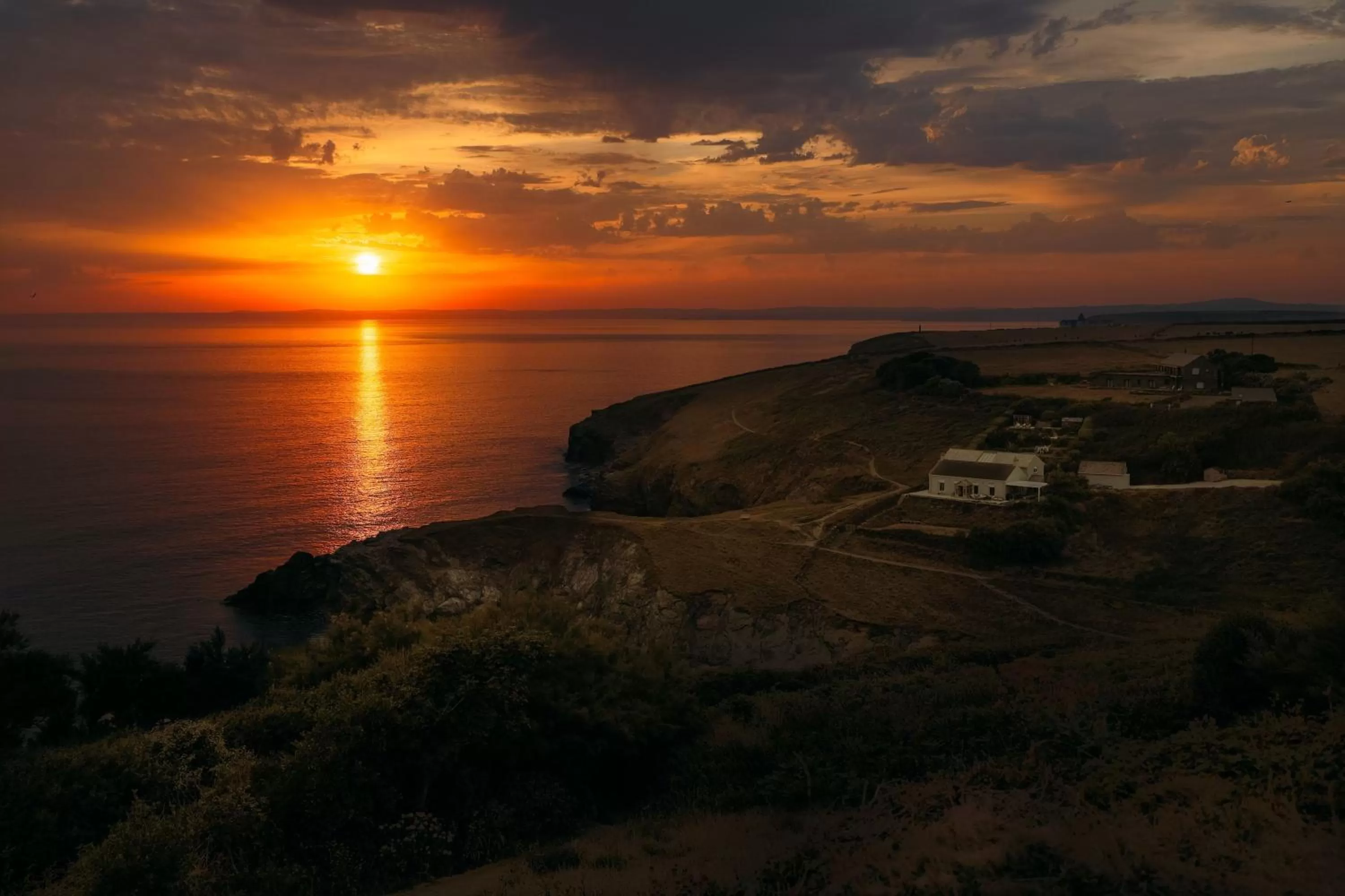Sea view in Polurrian on the Lizard