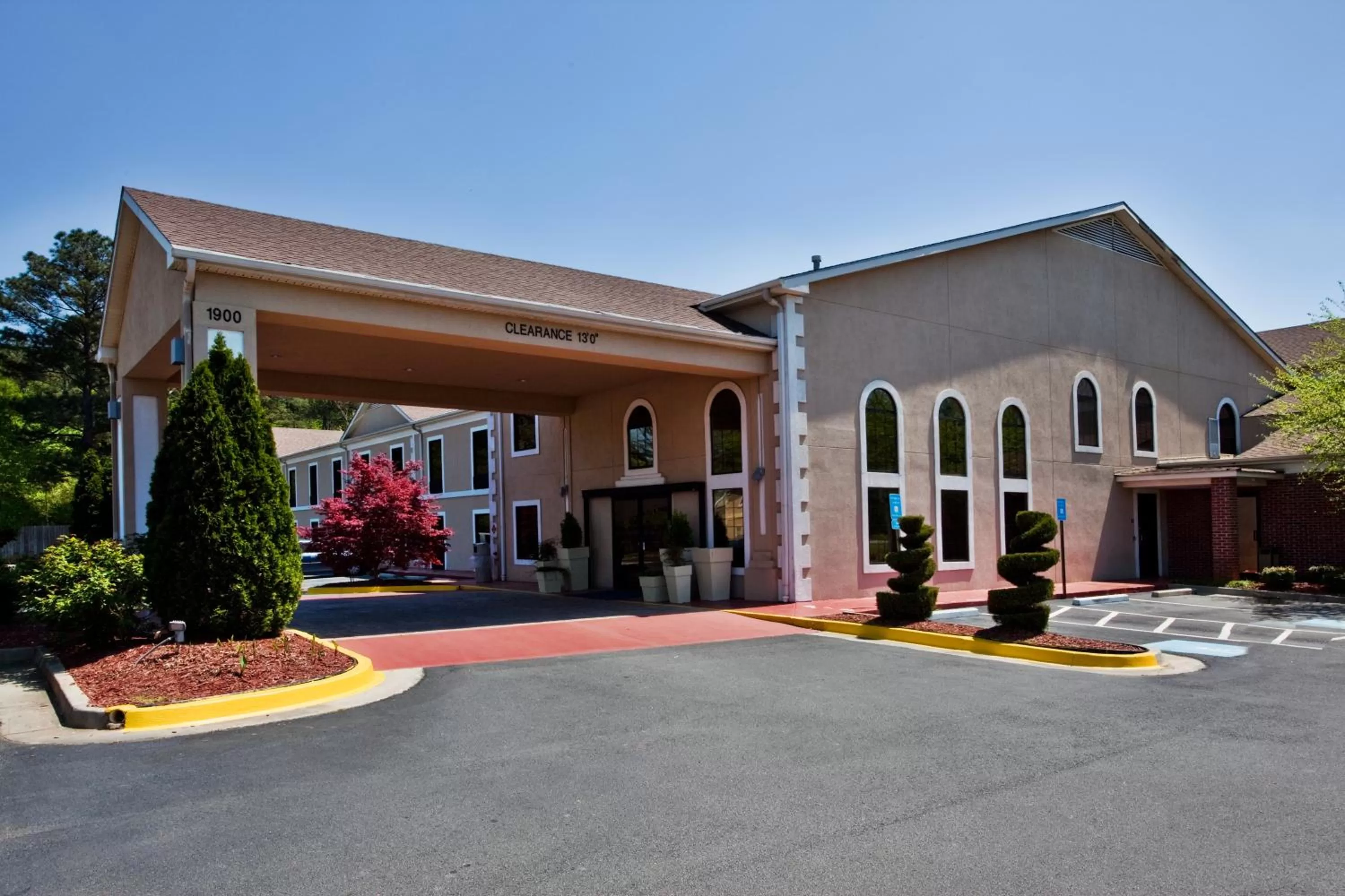 Property building in Country Inn & Suites by Radisson, Griffin, GA