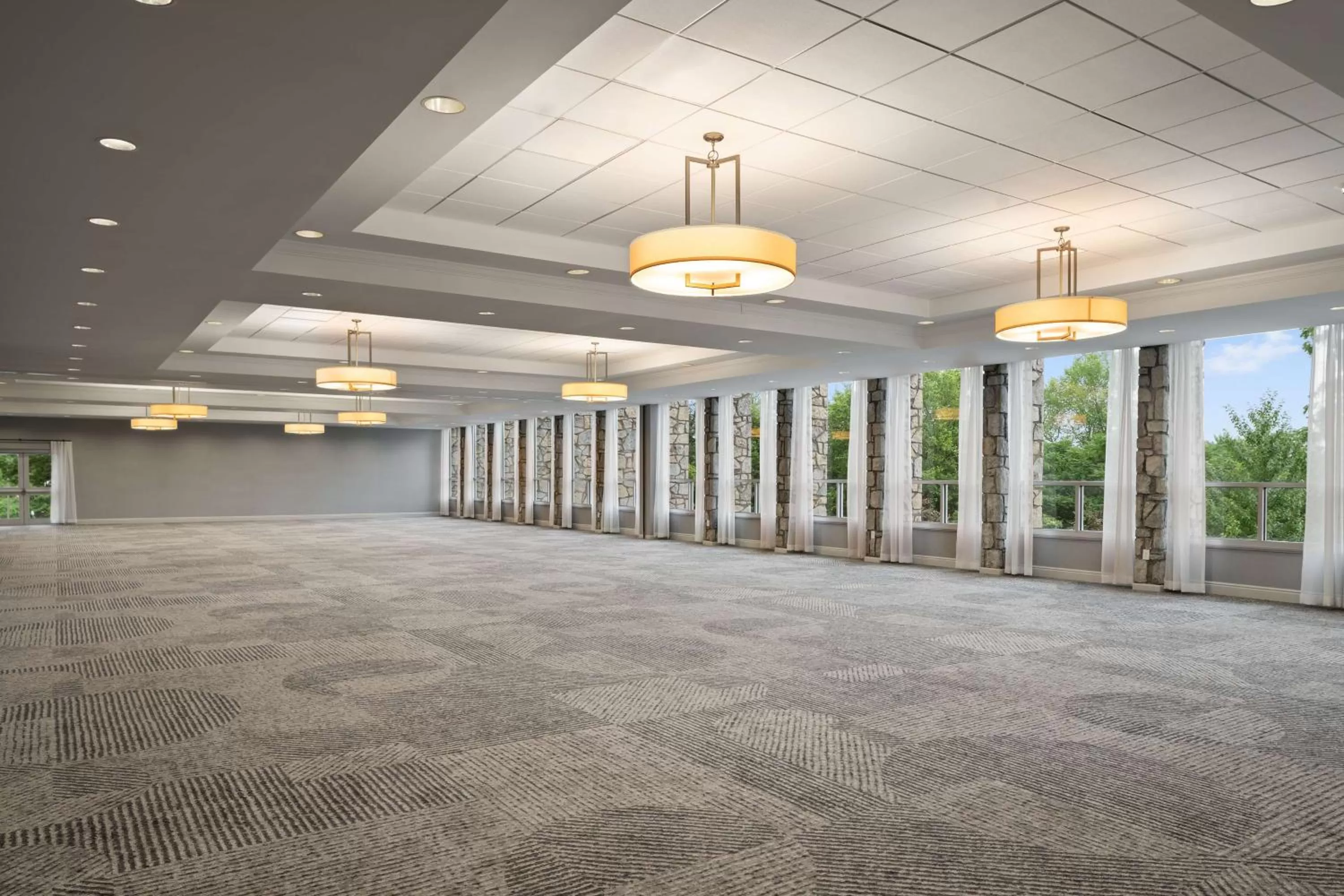 Meeting/conference room in DoubleTree by Hilton Pittsburgh Airport