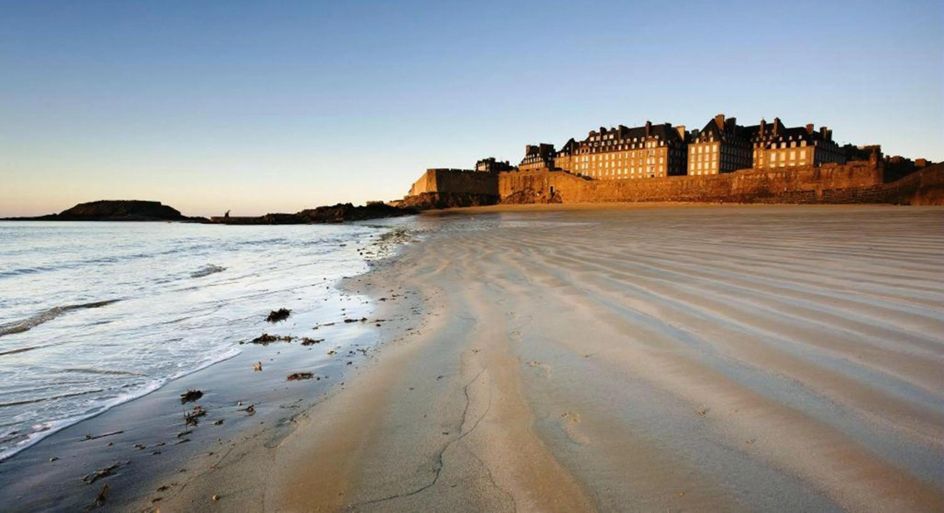 Off site in Hôtel Barrière Le Grand Hôtel Dinard