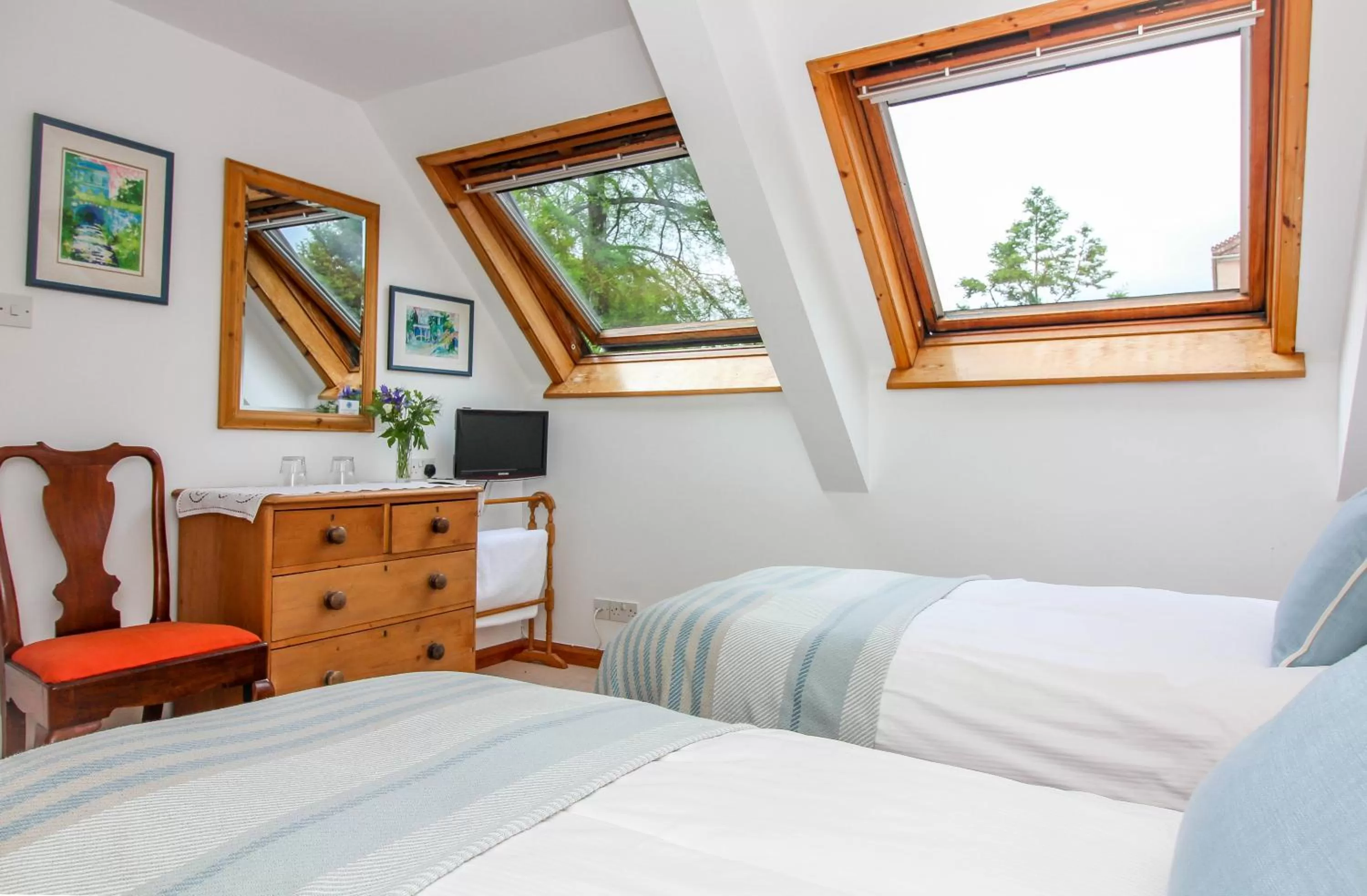 Photo of the whole room, Bed in Stay at Penny's Mill