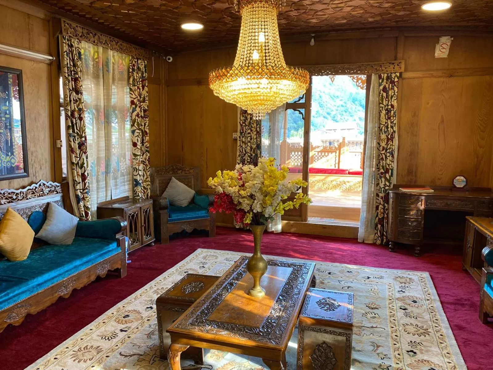 Living room in Nazneen Group Of Houseboats