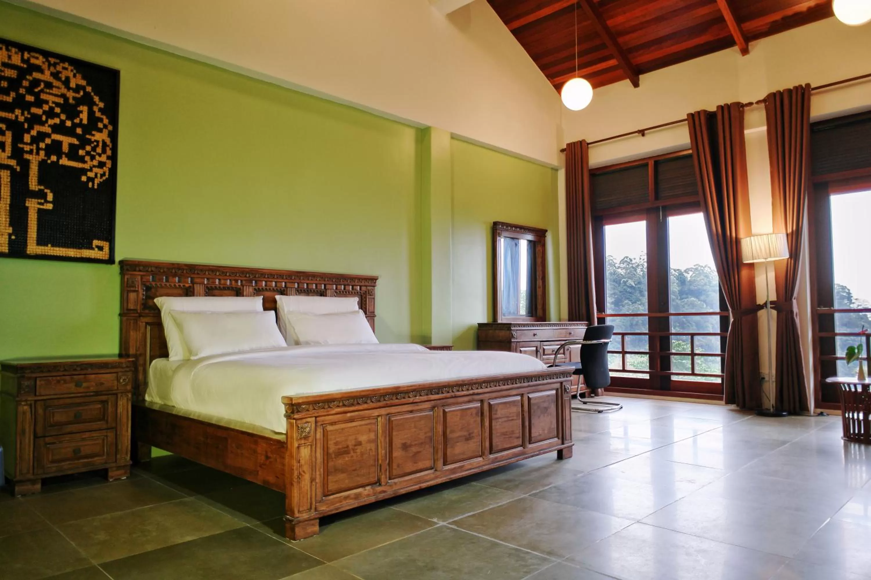 Photo of the whole room, Bed in Harmony Valley Retreat