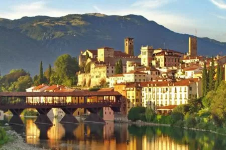 Nearby landmark in Pove 2.4 Hotel