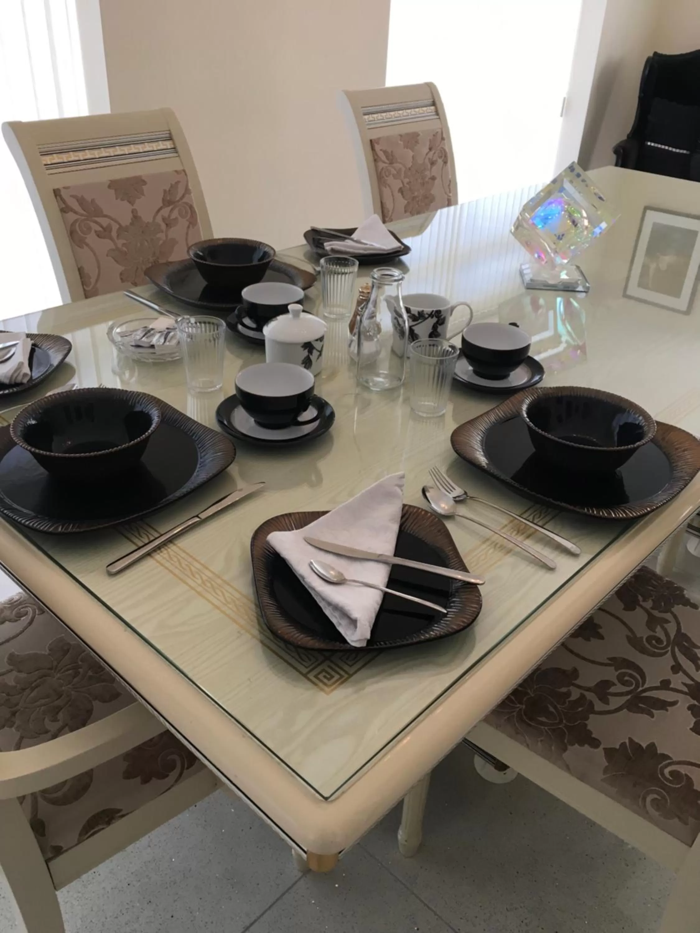 Breakfast in Deneview