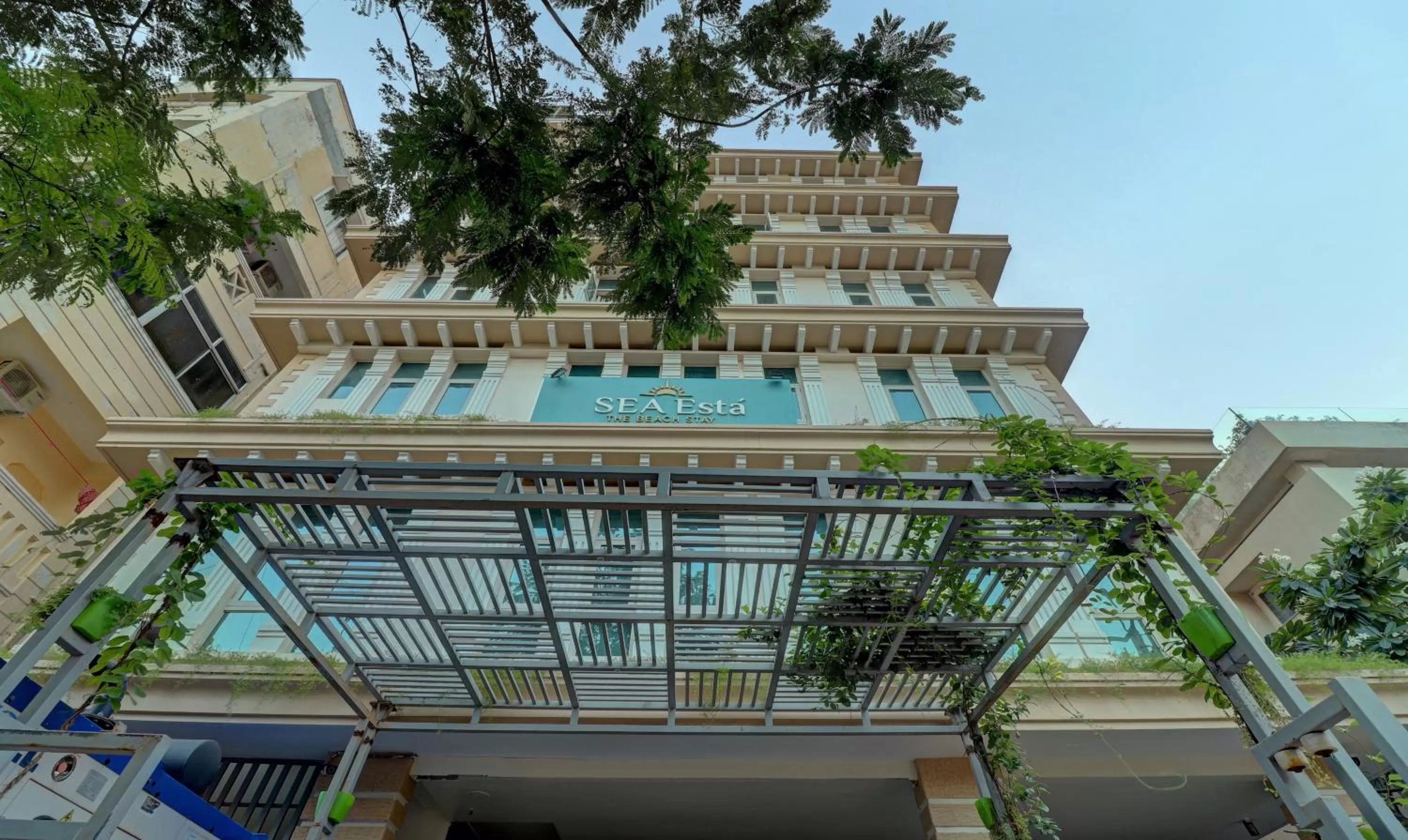 Facade/entrance in Treebo Seaesta RK Beach