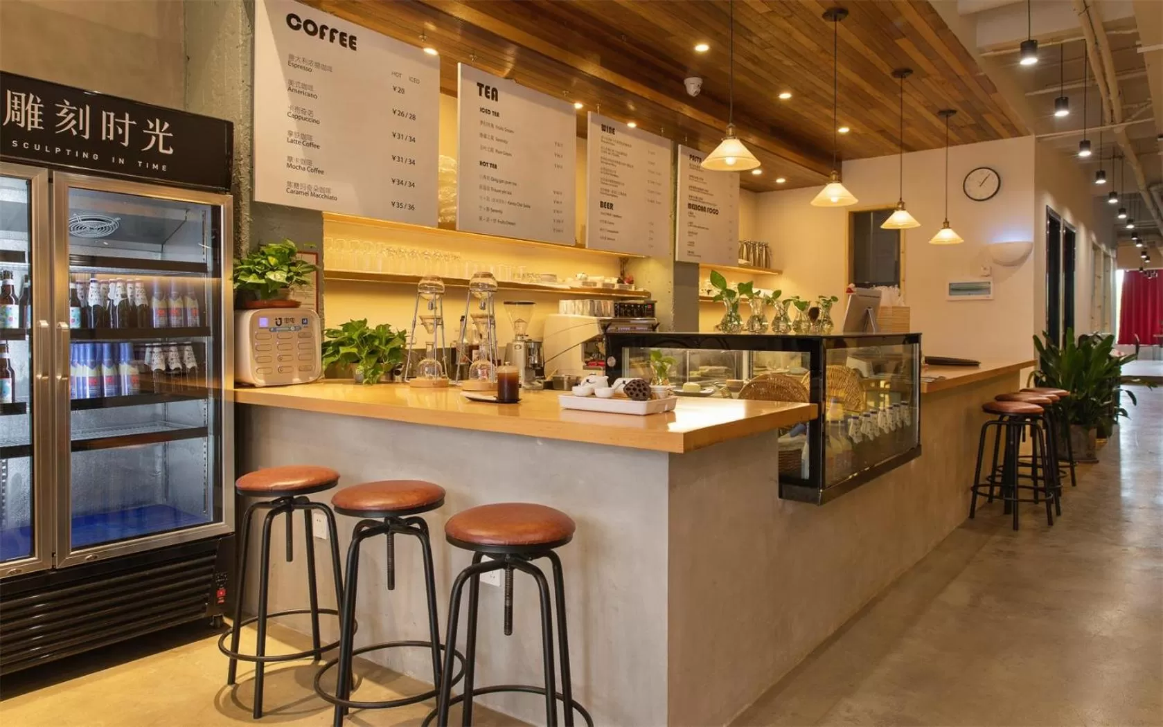 Restaurant/places to eat, Lounge/Bar in Wander Hostel