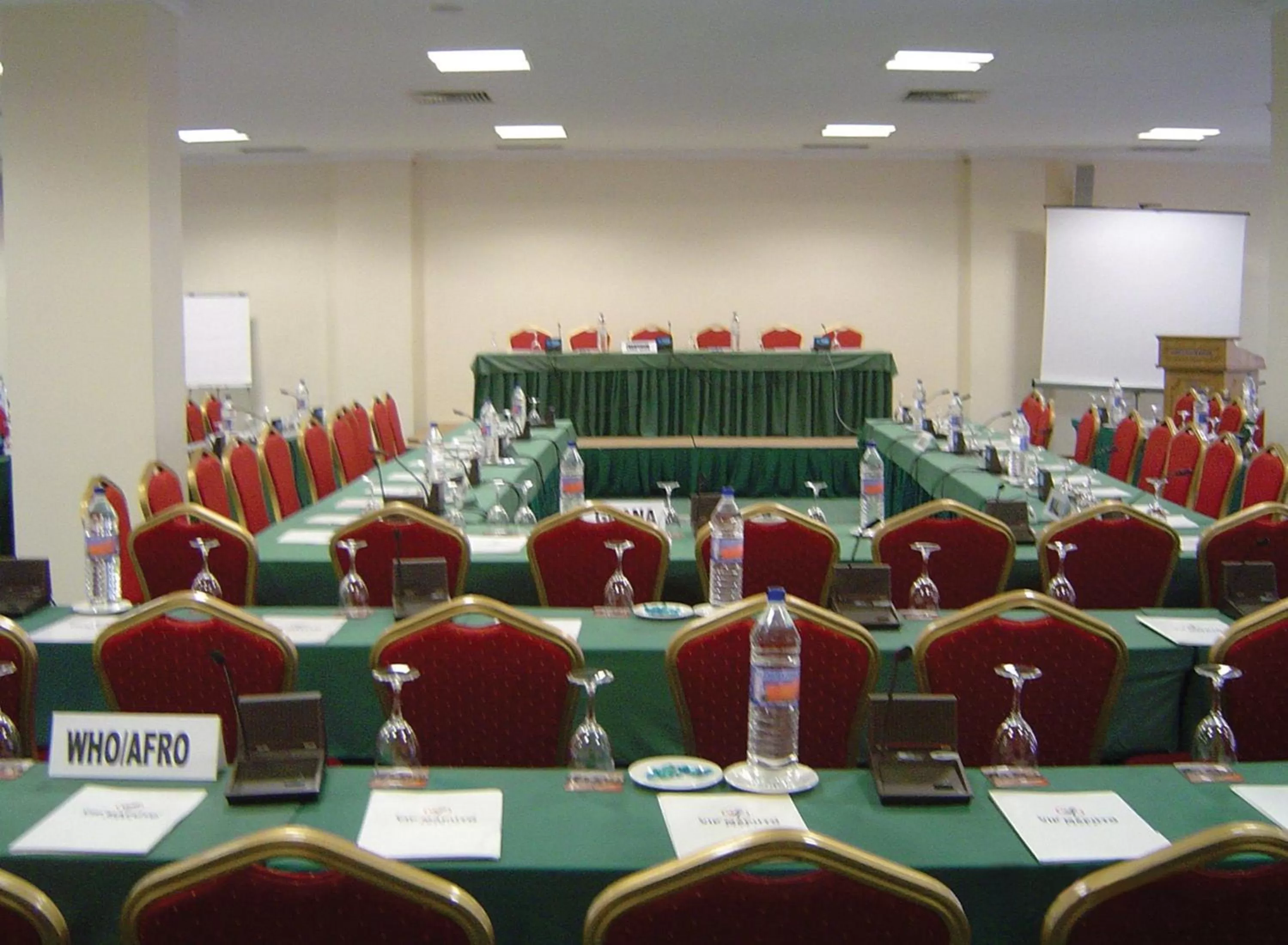 Business facilities in Hotel Vip Grand Maputo
