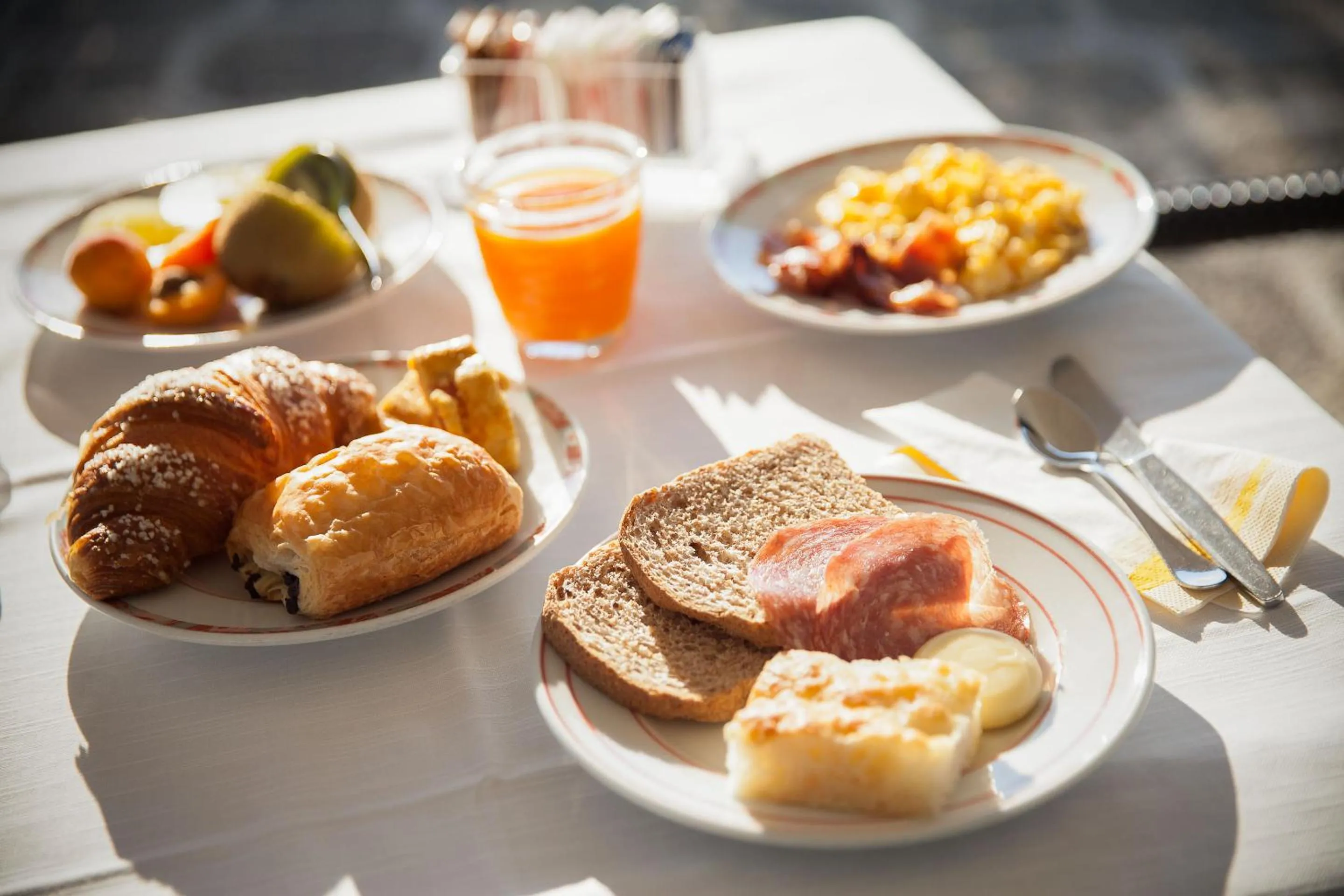 Buffet breakfast in Hotel Gabriella