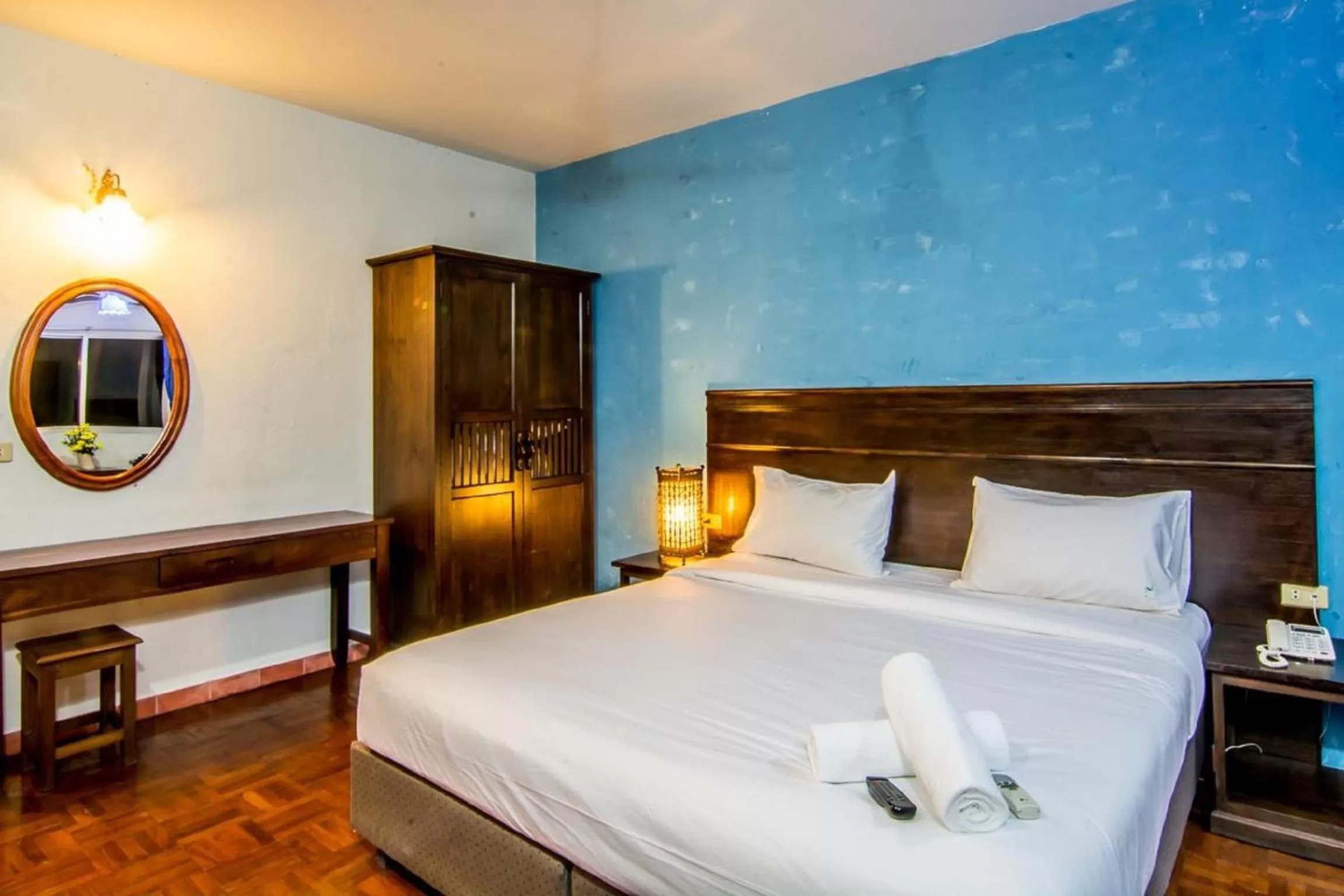 Bed in Sutus Court 2