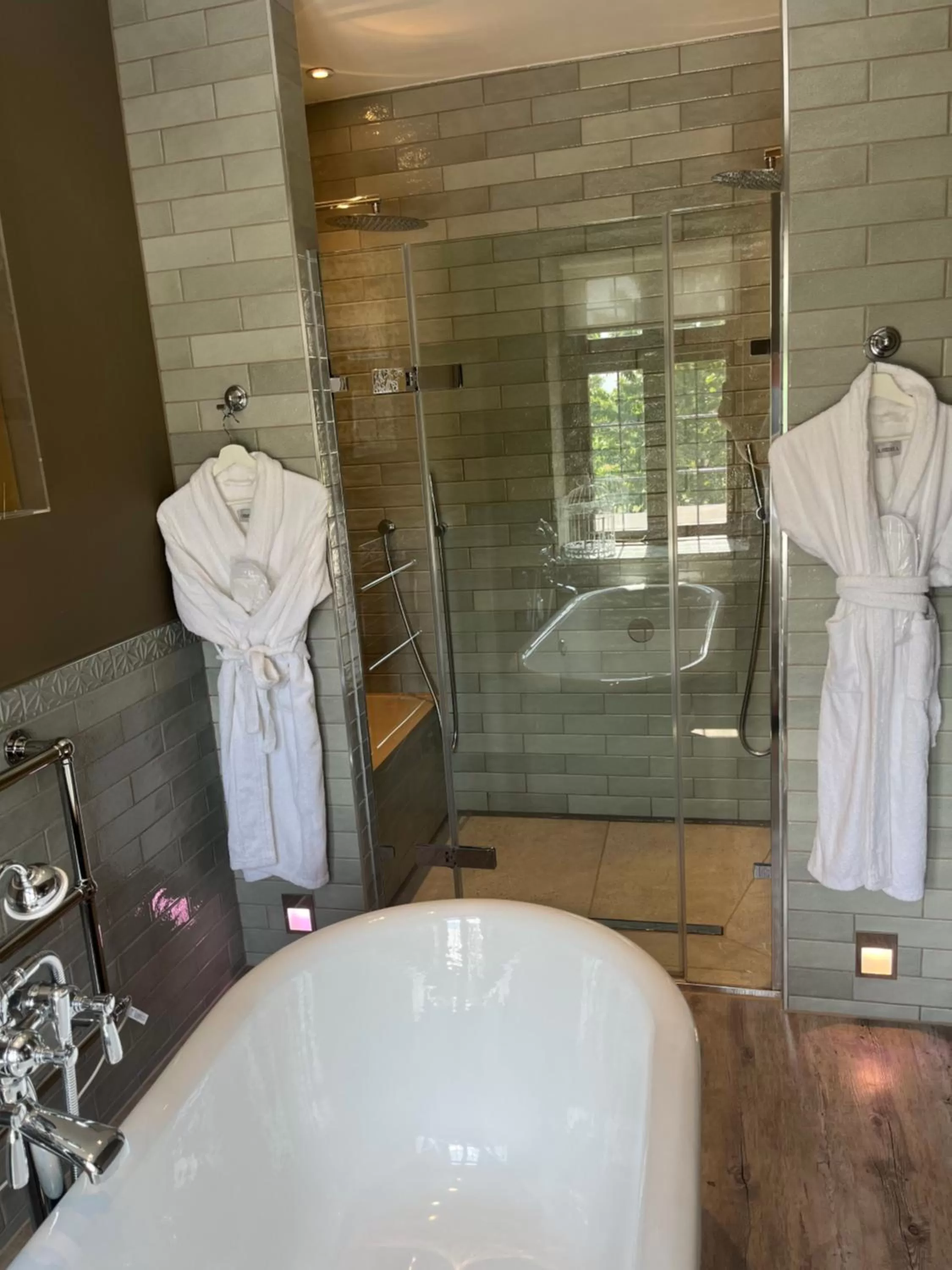 Bathroom in Hogarths Stone Manor