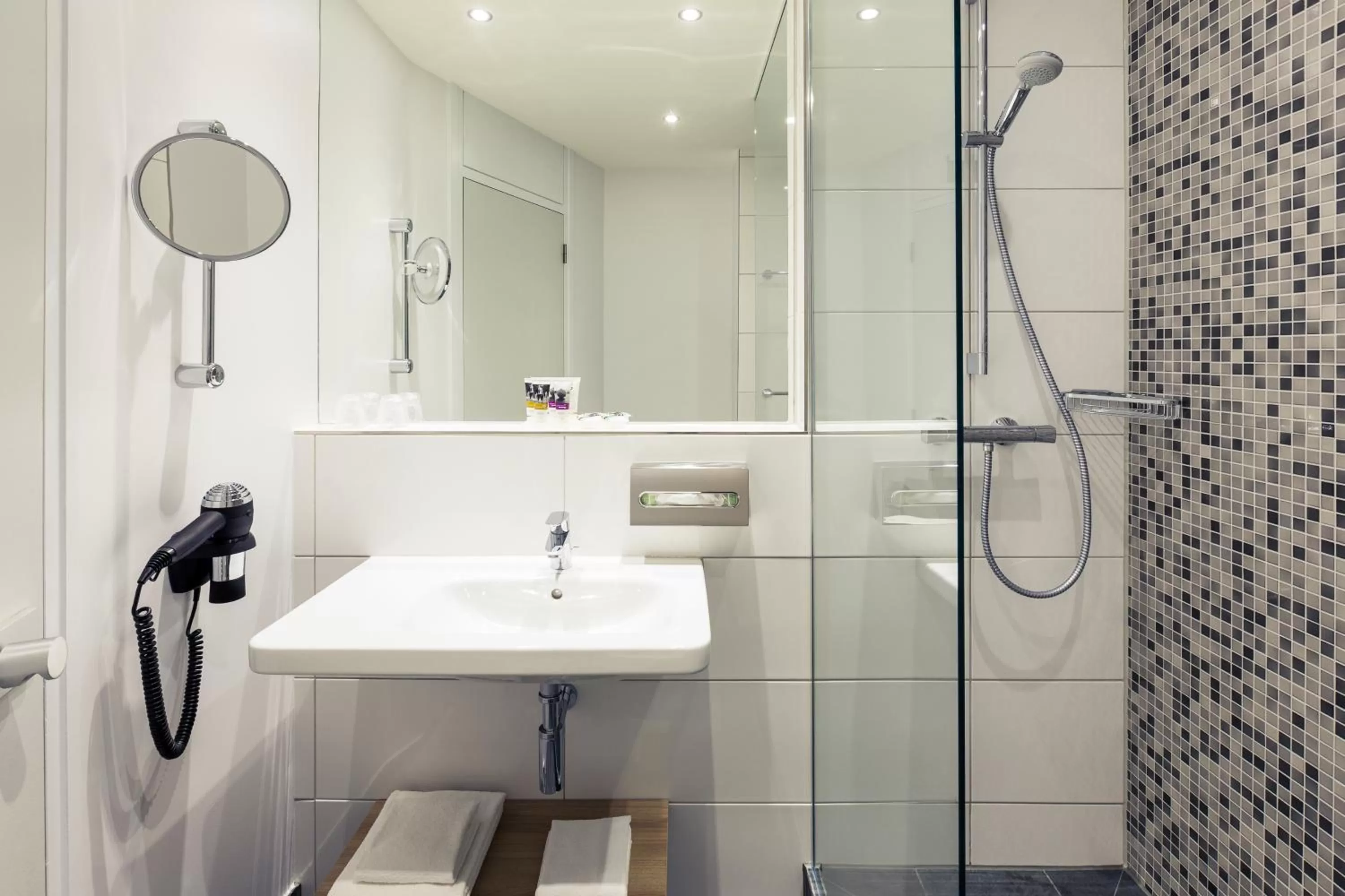 Bathroom in Mercure Hotel Nijmegen Centre