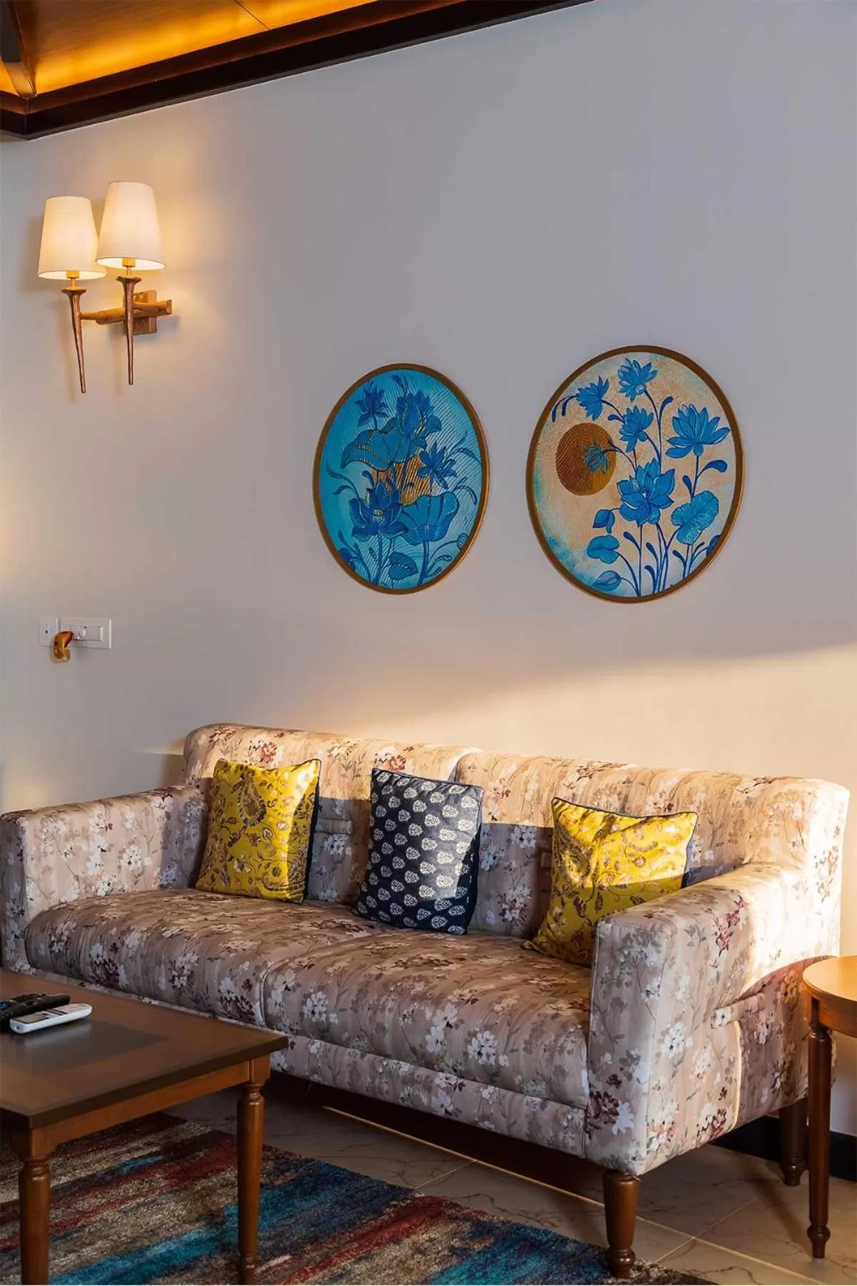 Living room in Denissons Beach Resort, formerly Gamyam Retreat