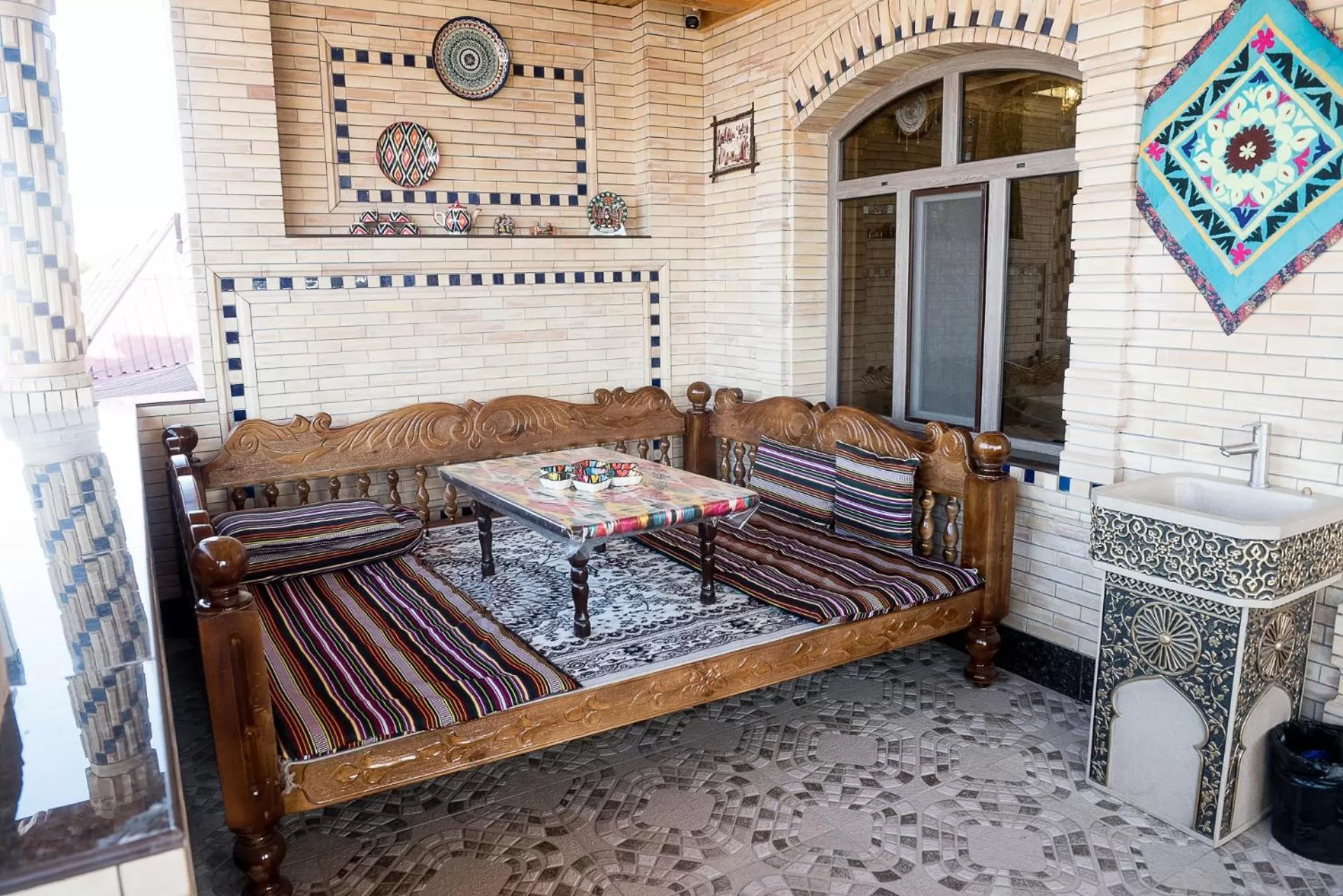 Balcony/Terrace, Seating Area in Durdona hotel