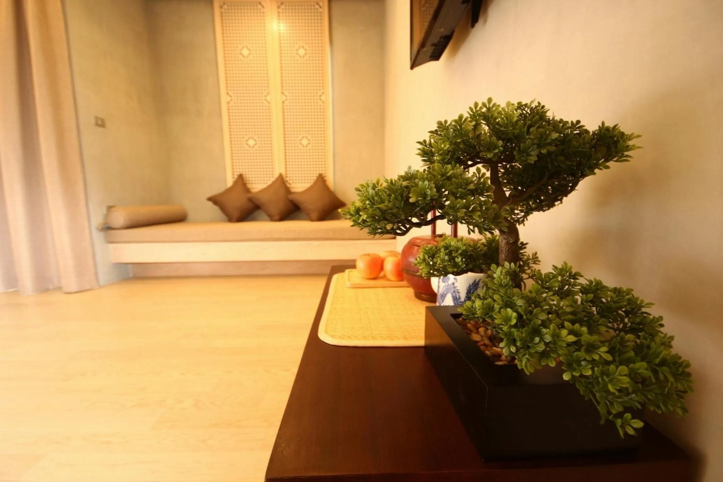 Decorative detail in Chu Hotel