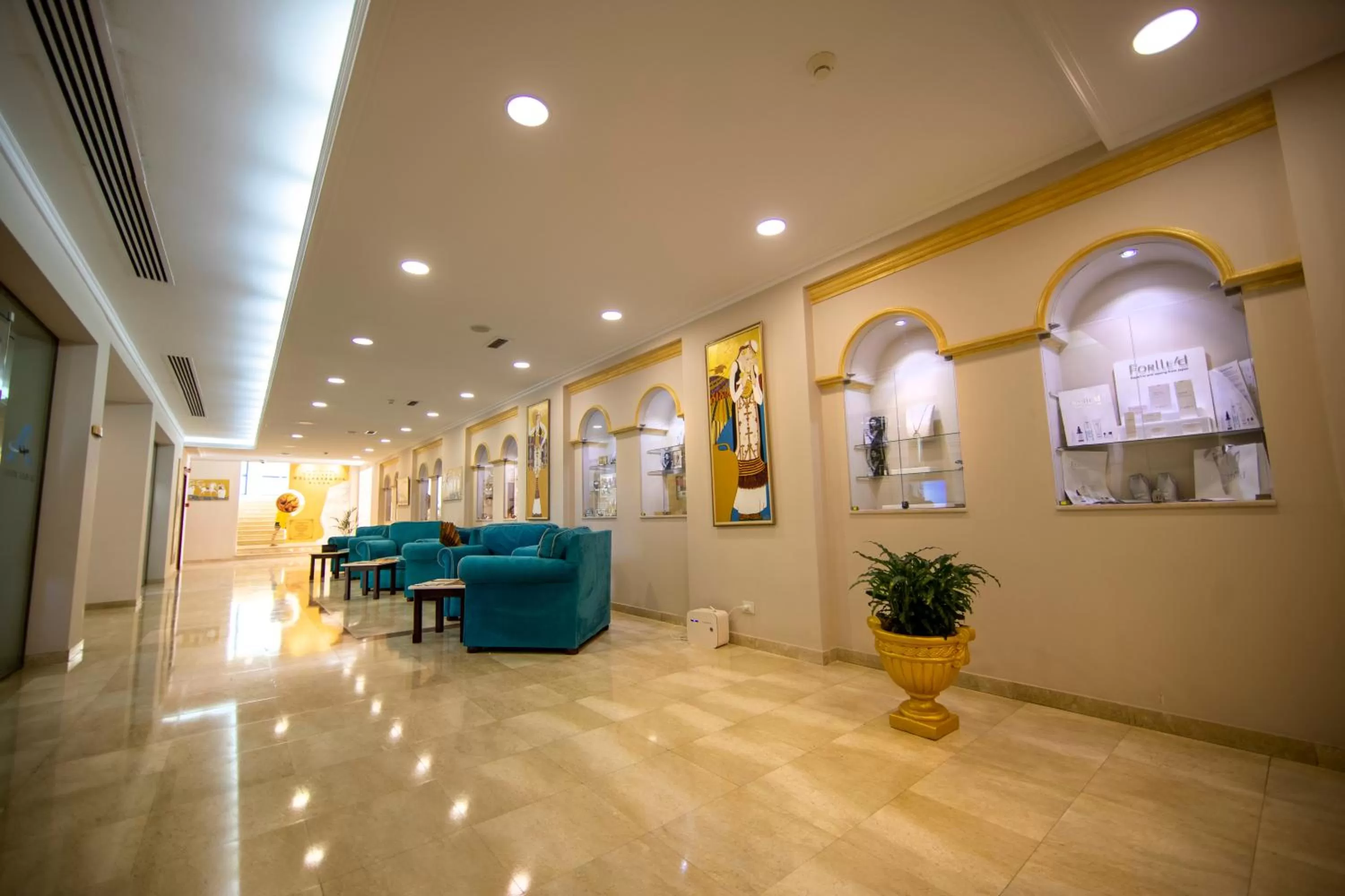 Lobby or reception in Adriatik Hotel, BW Premier Collection